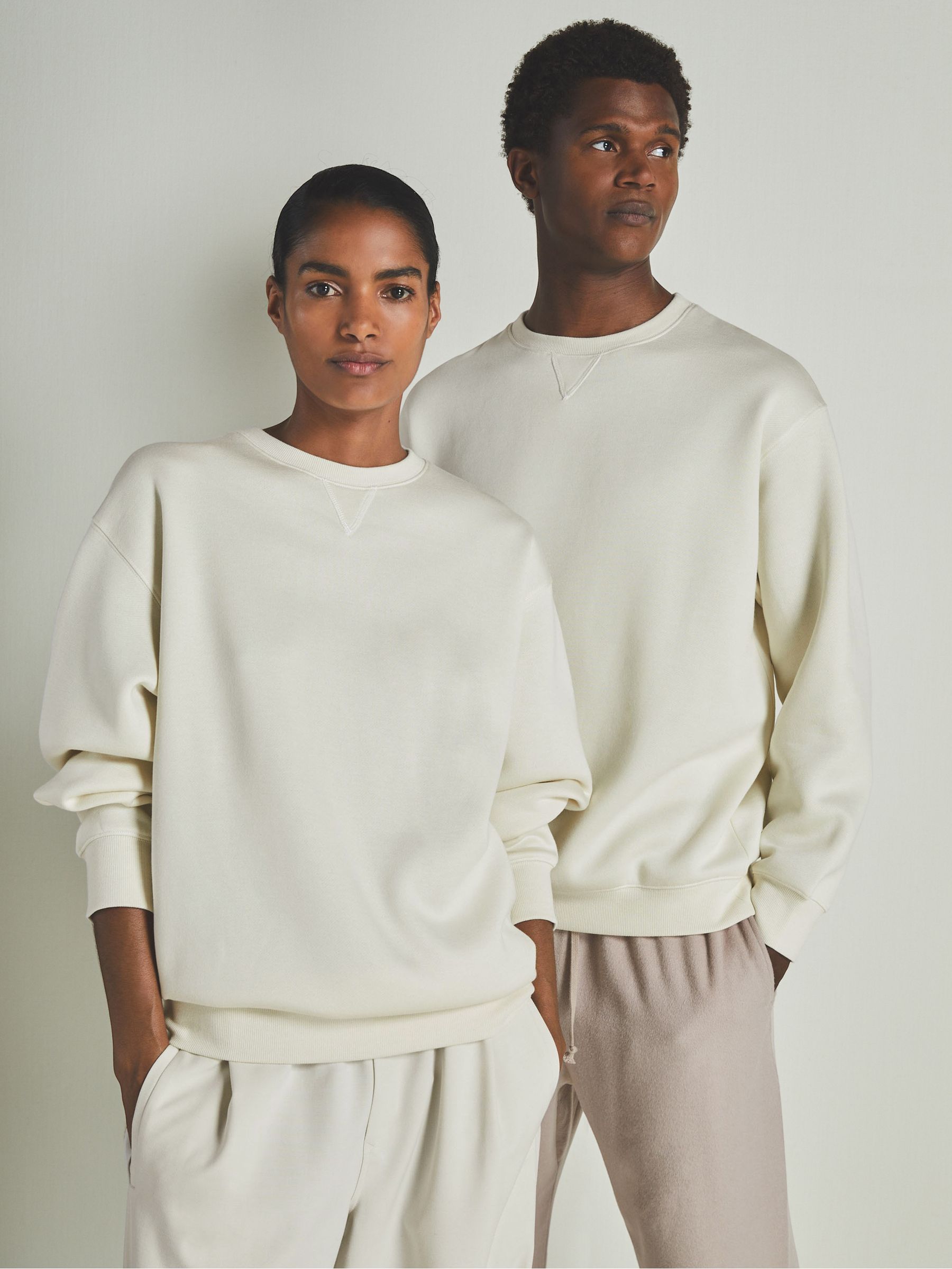 Reiss | Les 100 Ciels Oversized Sweatshirt in Cream