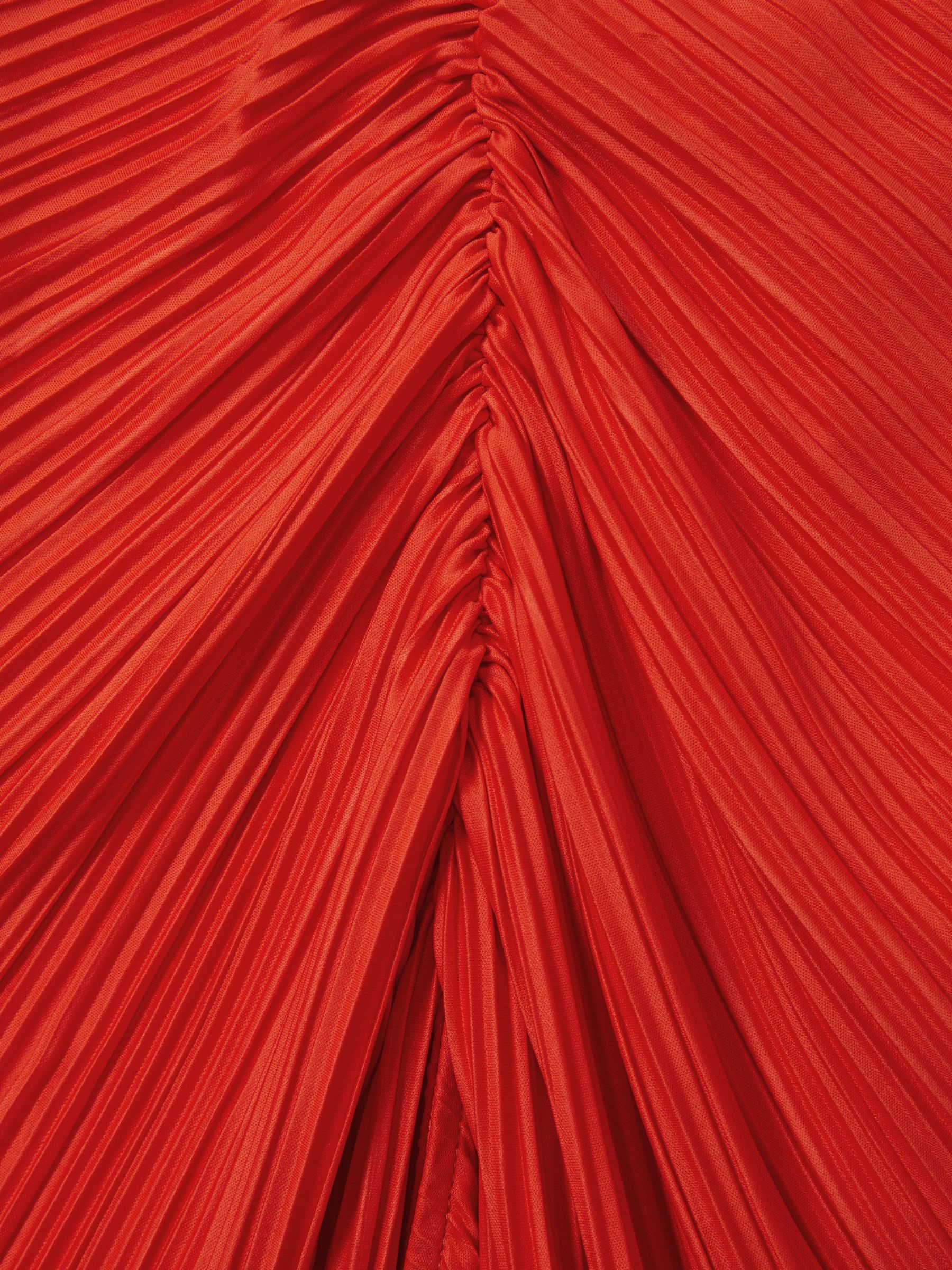 Good American Plisse Beach Cover-Up Sarong in Red