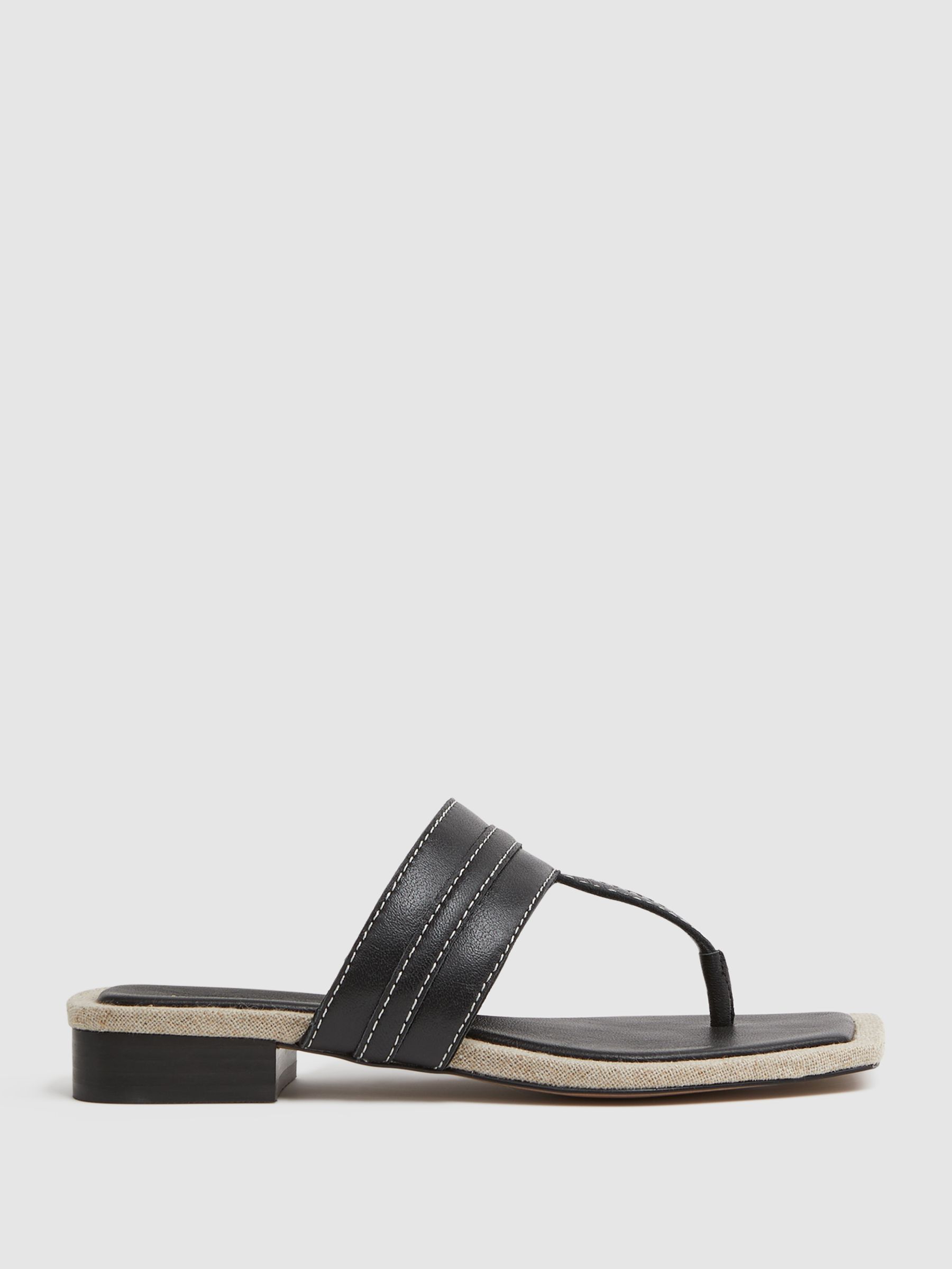 Leather Strap Thong Sandals in Black