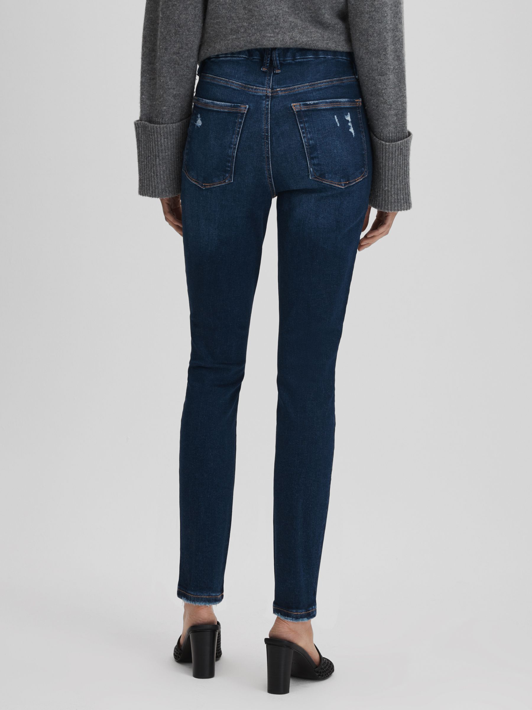 Good American Always Fits Cropped Skinny Jeans in Indigo