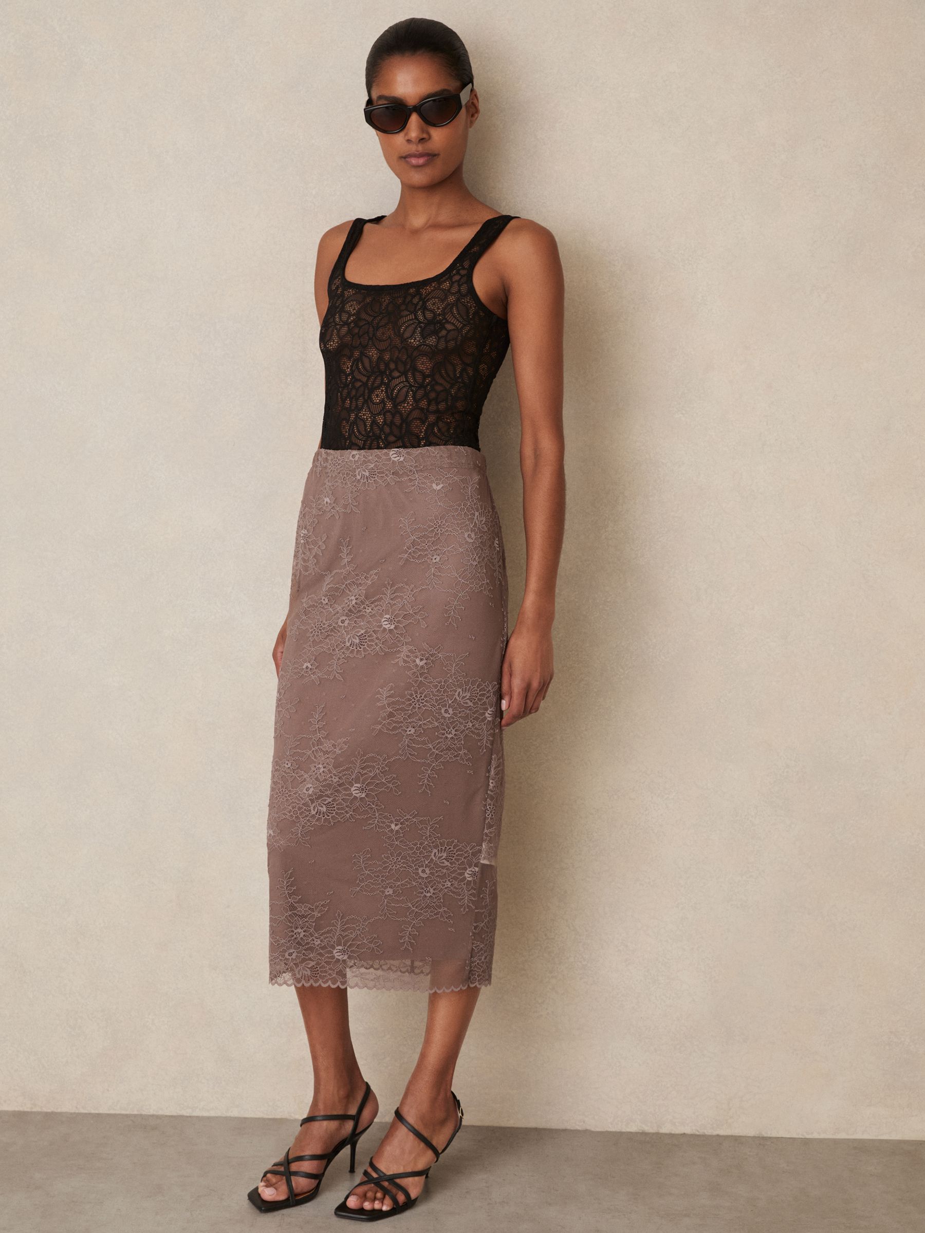 Lace Pencil Skirt in Taupe Brown