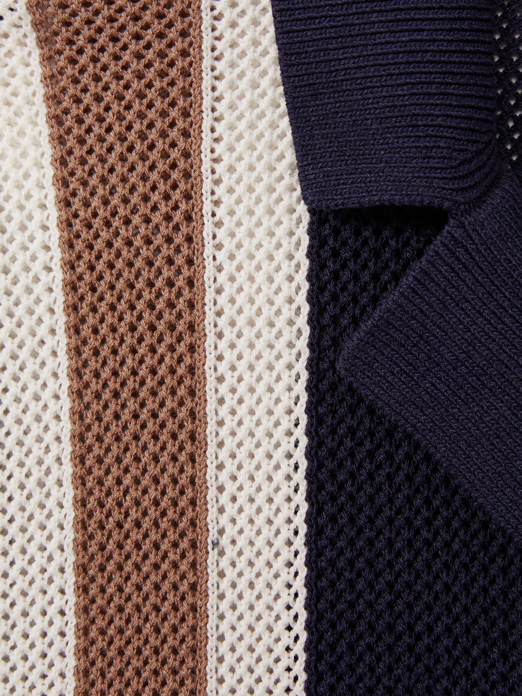 Reiss | Ché Knitted Contrast Stripe Cuban Collar Shirt in Navy/Camel