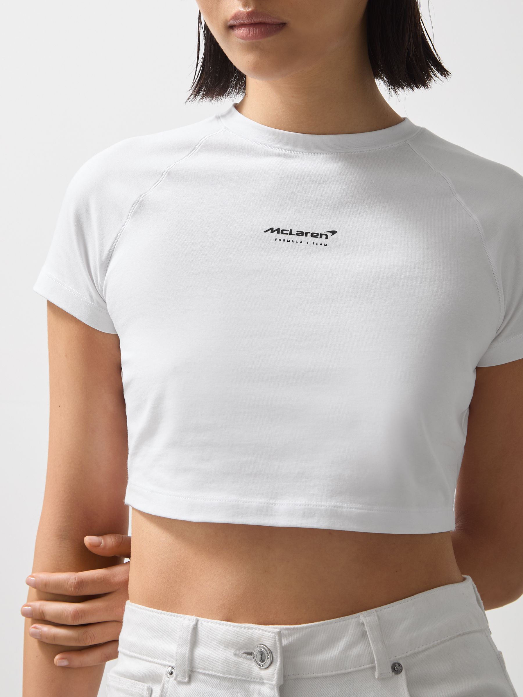 McLaren F1 Team Cropped Logo T-Shirt in White
