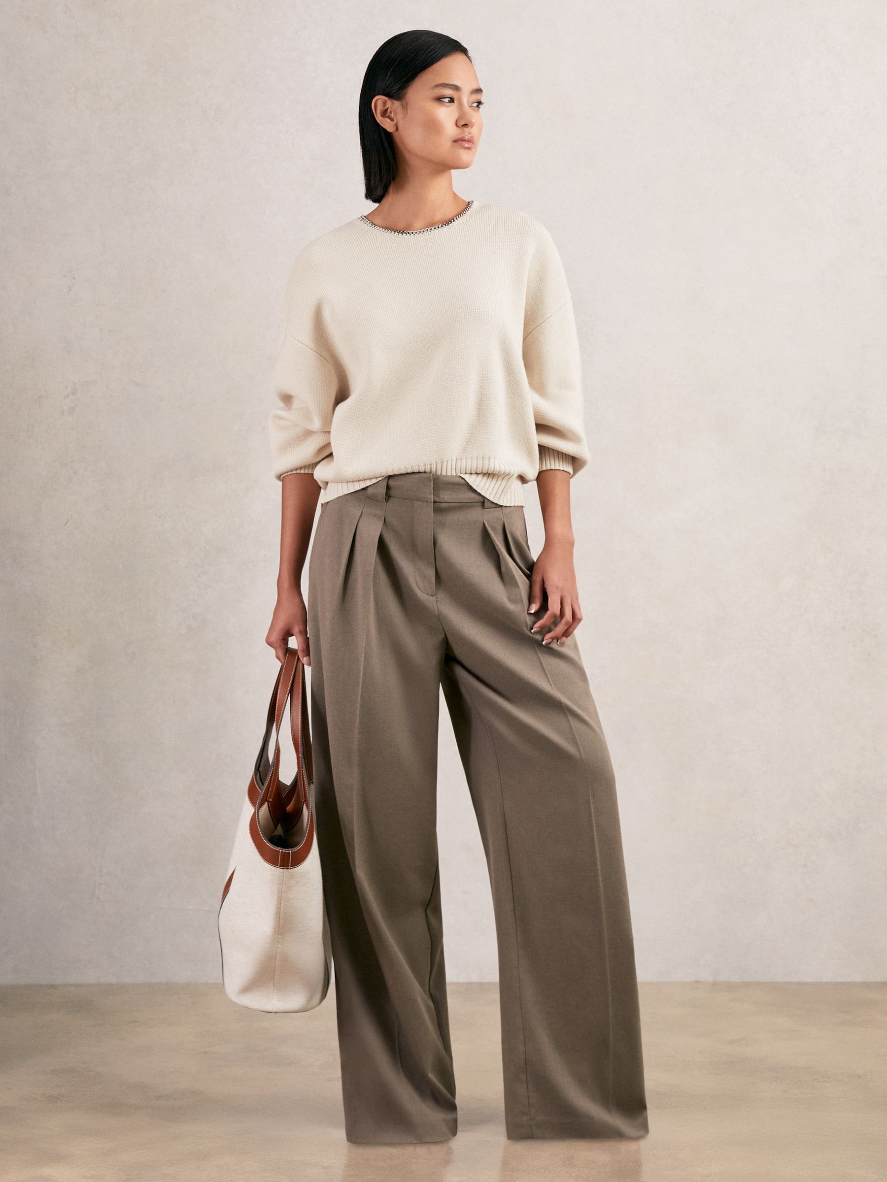 Wool-Blend Necklace-Trim Jumper with Cashmere in Cream