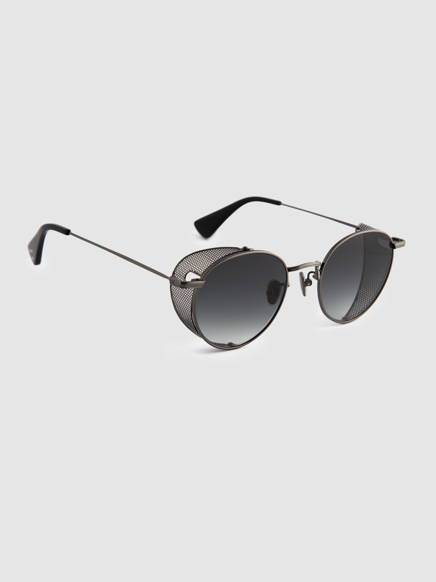 Curry and Paxton Side Shield Sunglasses in Gunmetal