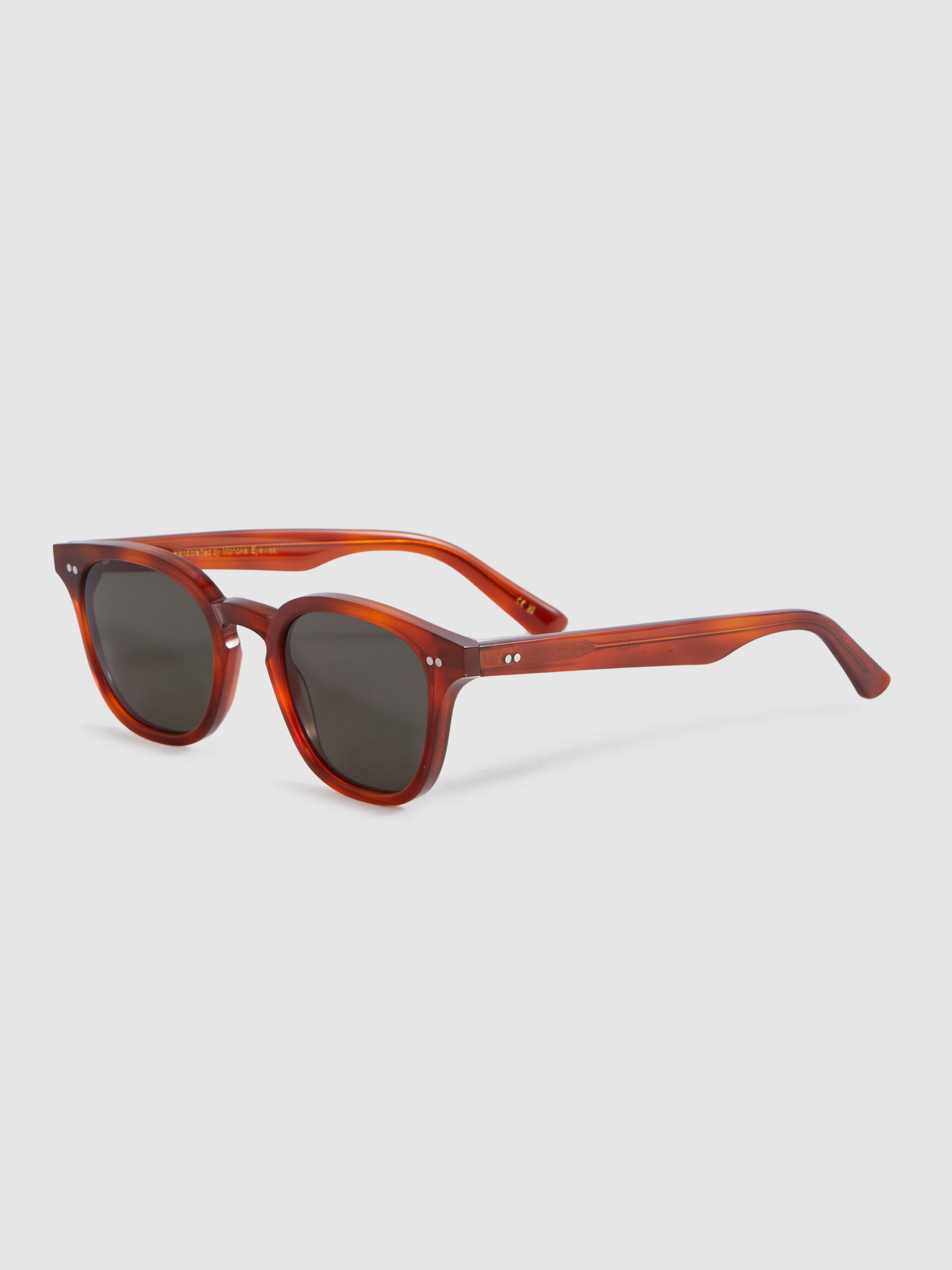 Monokel Eyewear Round Sunglasses in Caramel