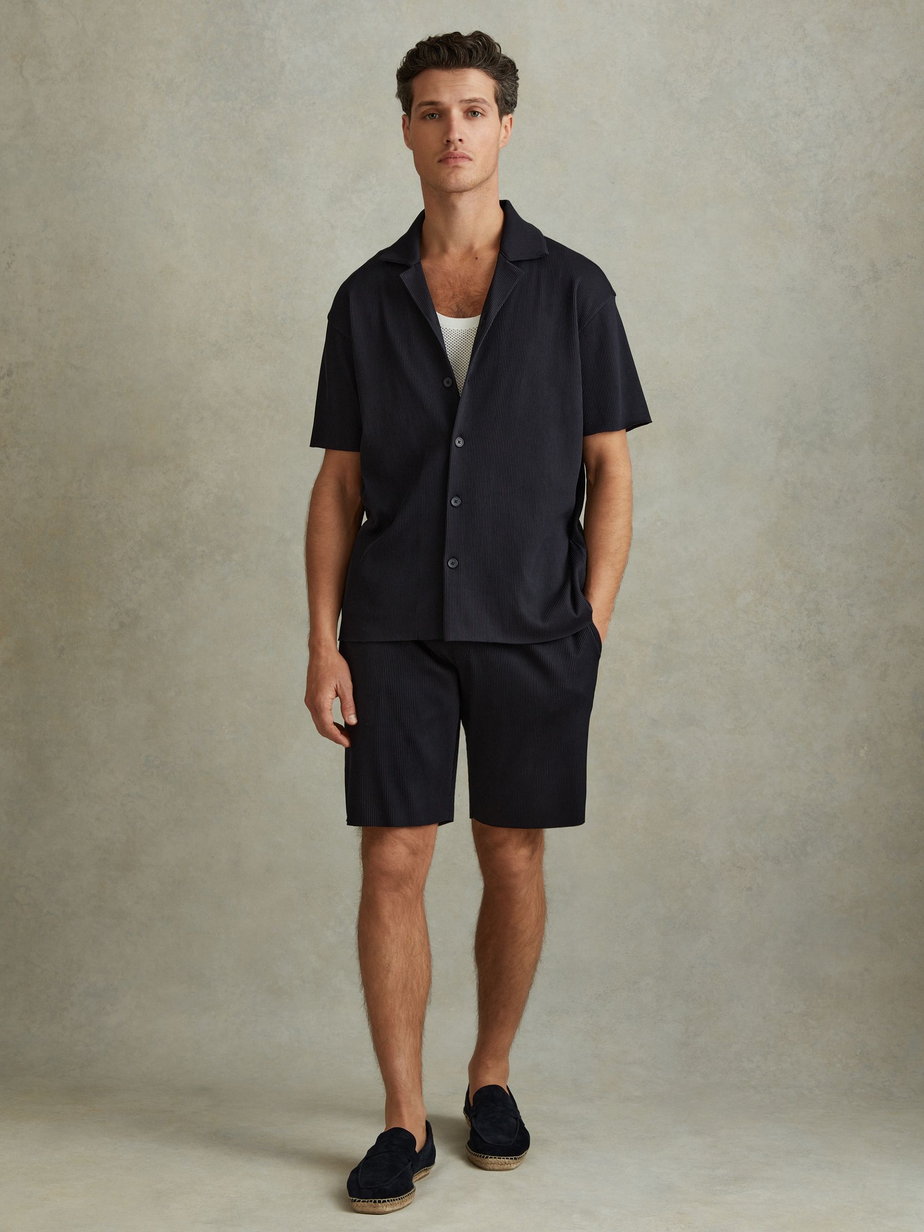 Ribbed Cuban Collar Shirt in Navy