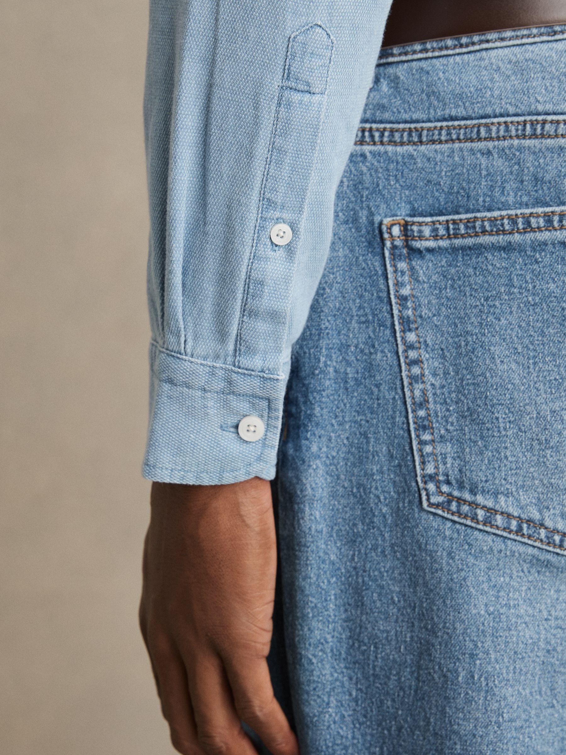 Cotton-Piqué Button-Down Chambray Shirt in Washed Blue