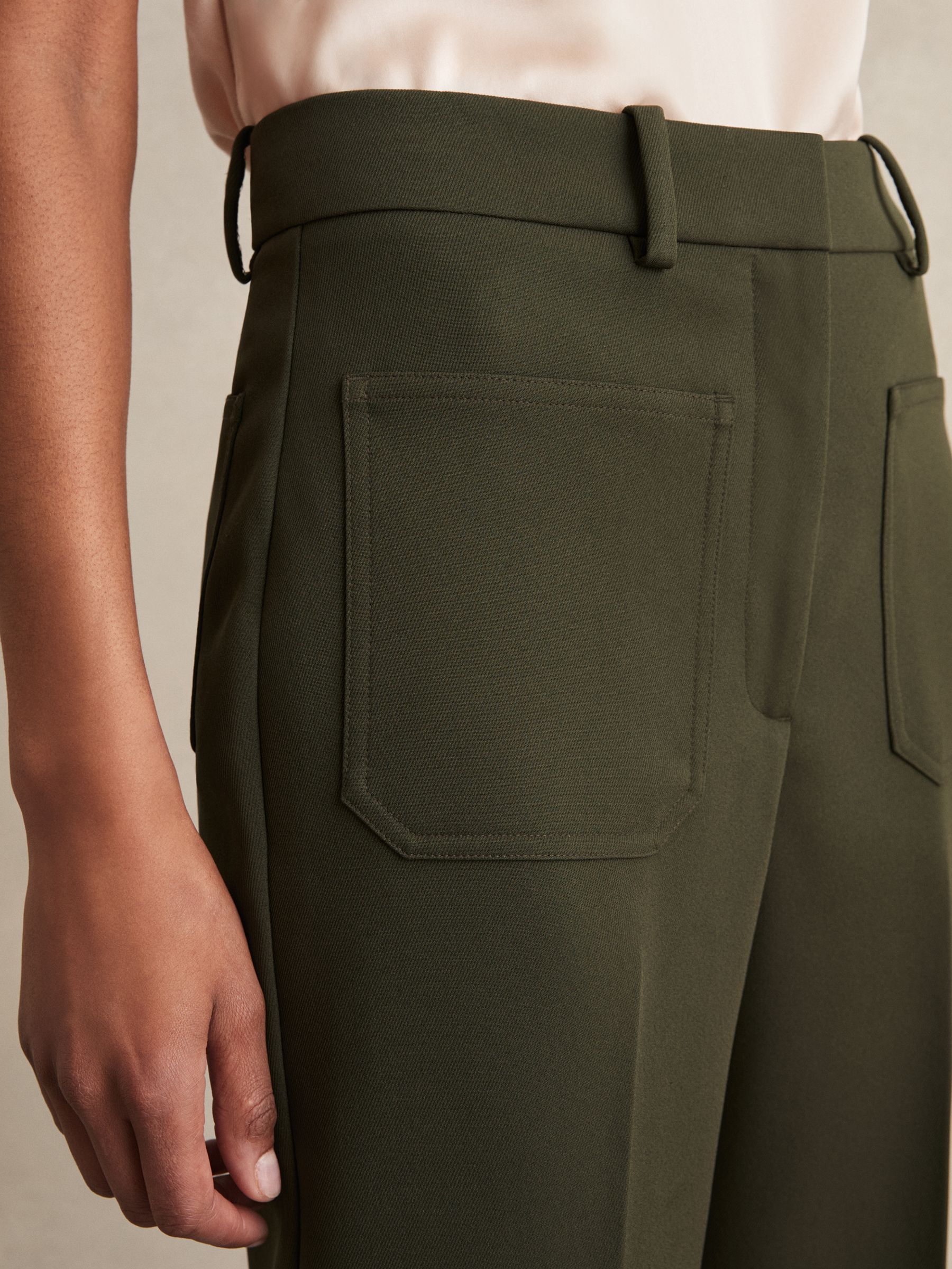 Twill Patch-Pocket Flared Trousers in Green