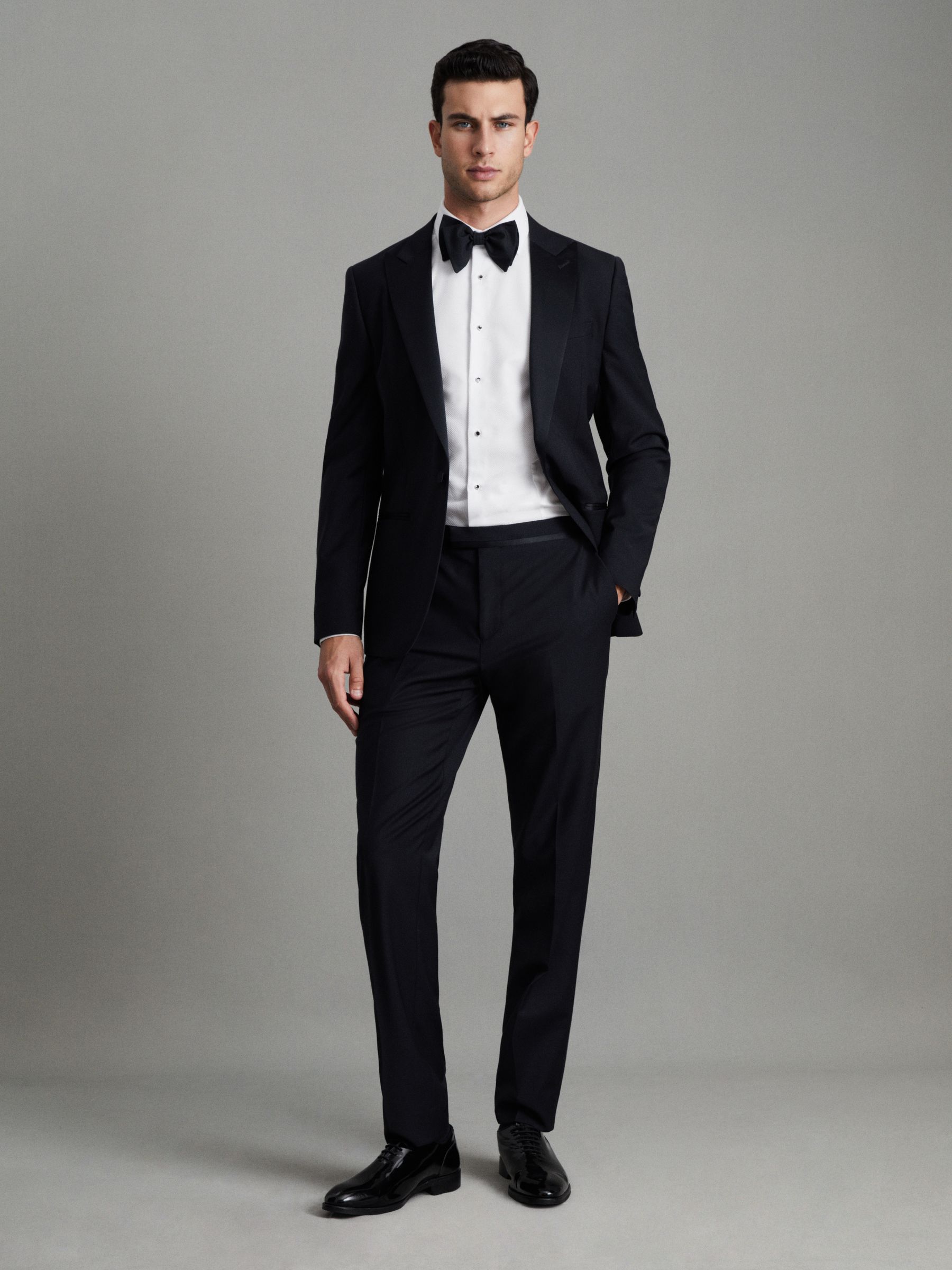 Modern Fit Tuxedo Trousers in Navy
