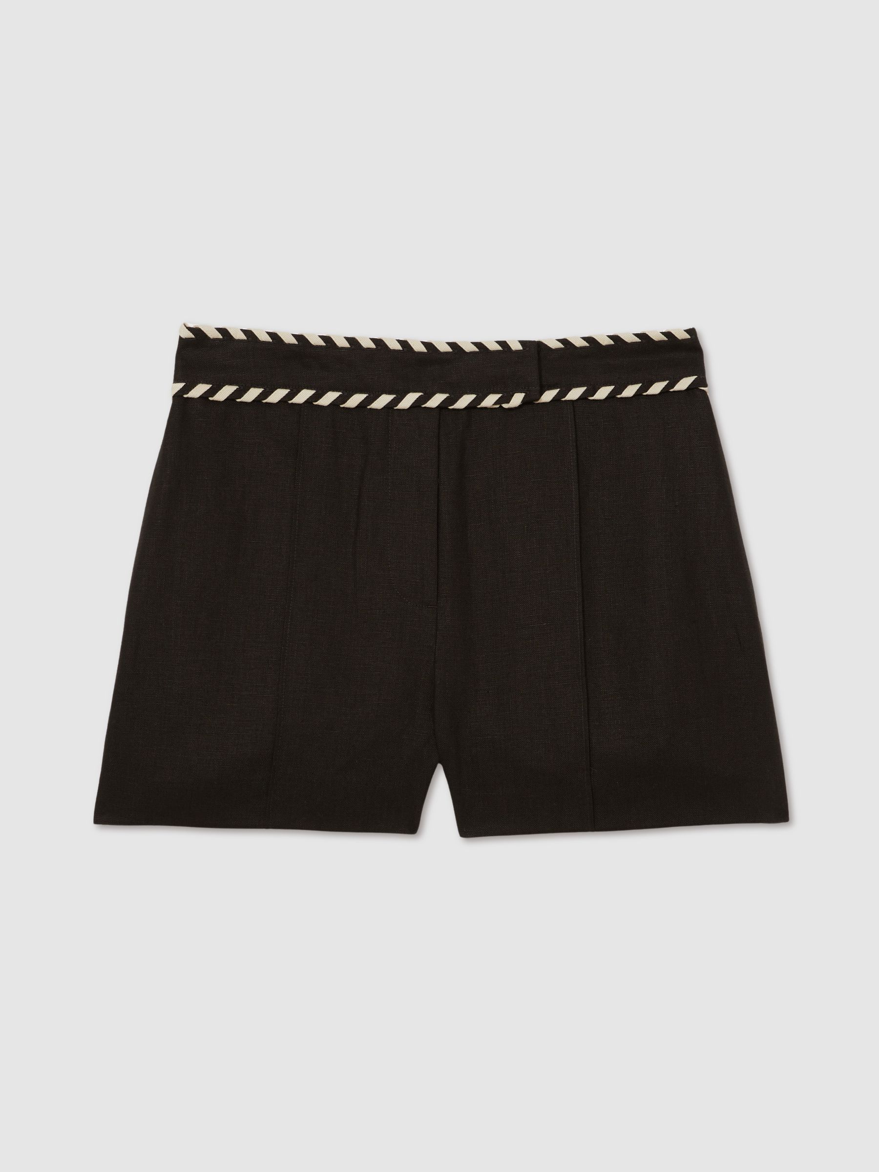 Linen Whipstitch Shorts in Black