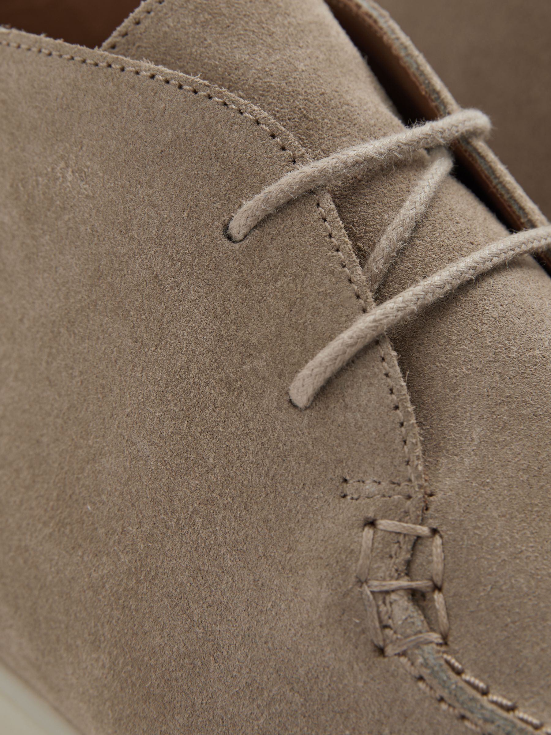 Suede Chukka Boots in Light Stone