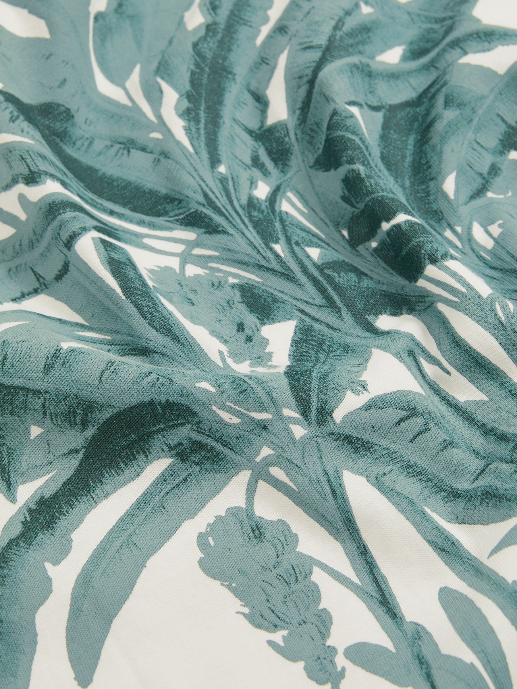 Reiss | NYBG Floral Oversize T-Shirt in Blue/Ivory