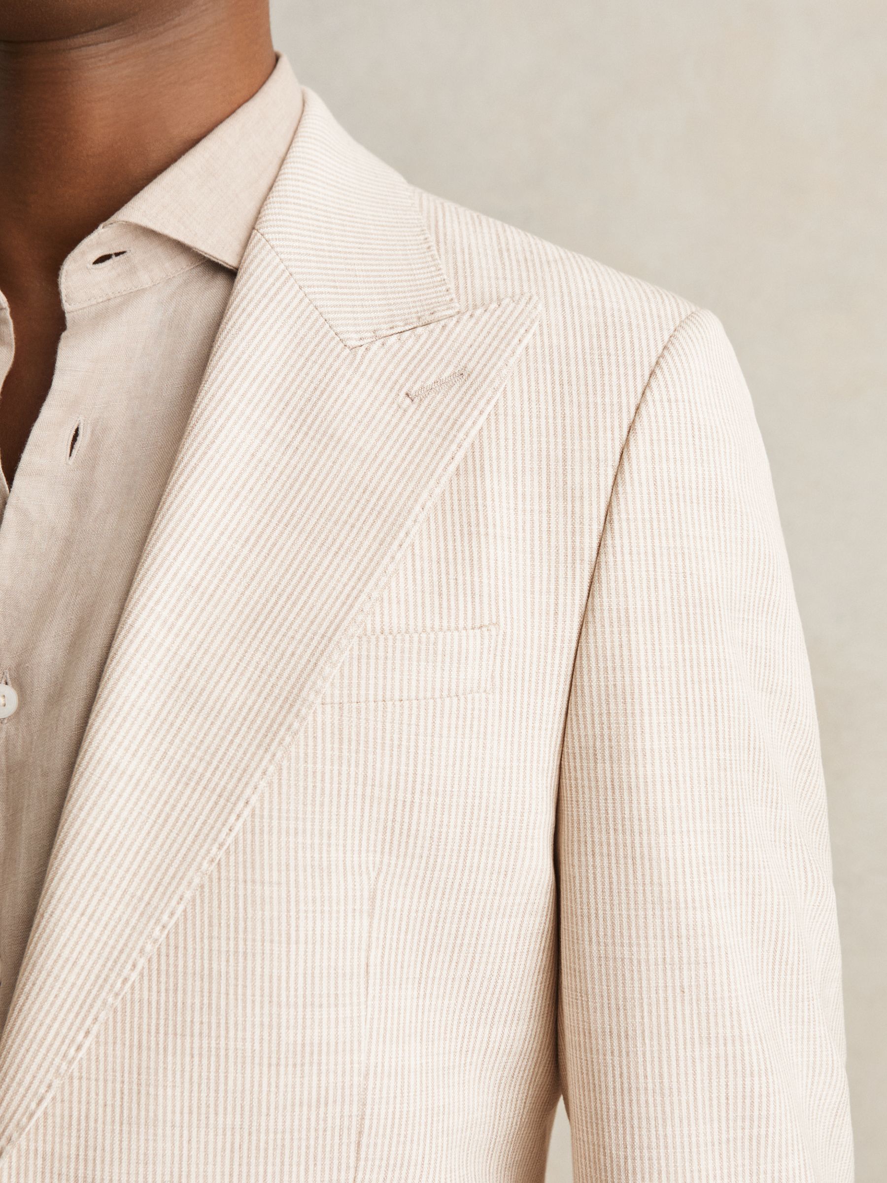 Slim Fit Single Breasted Pinstripe Suit Blazer in Oatmeal/White