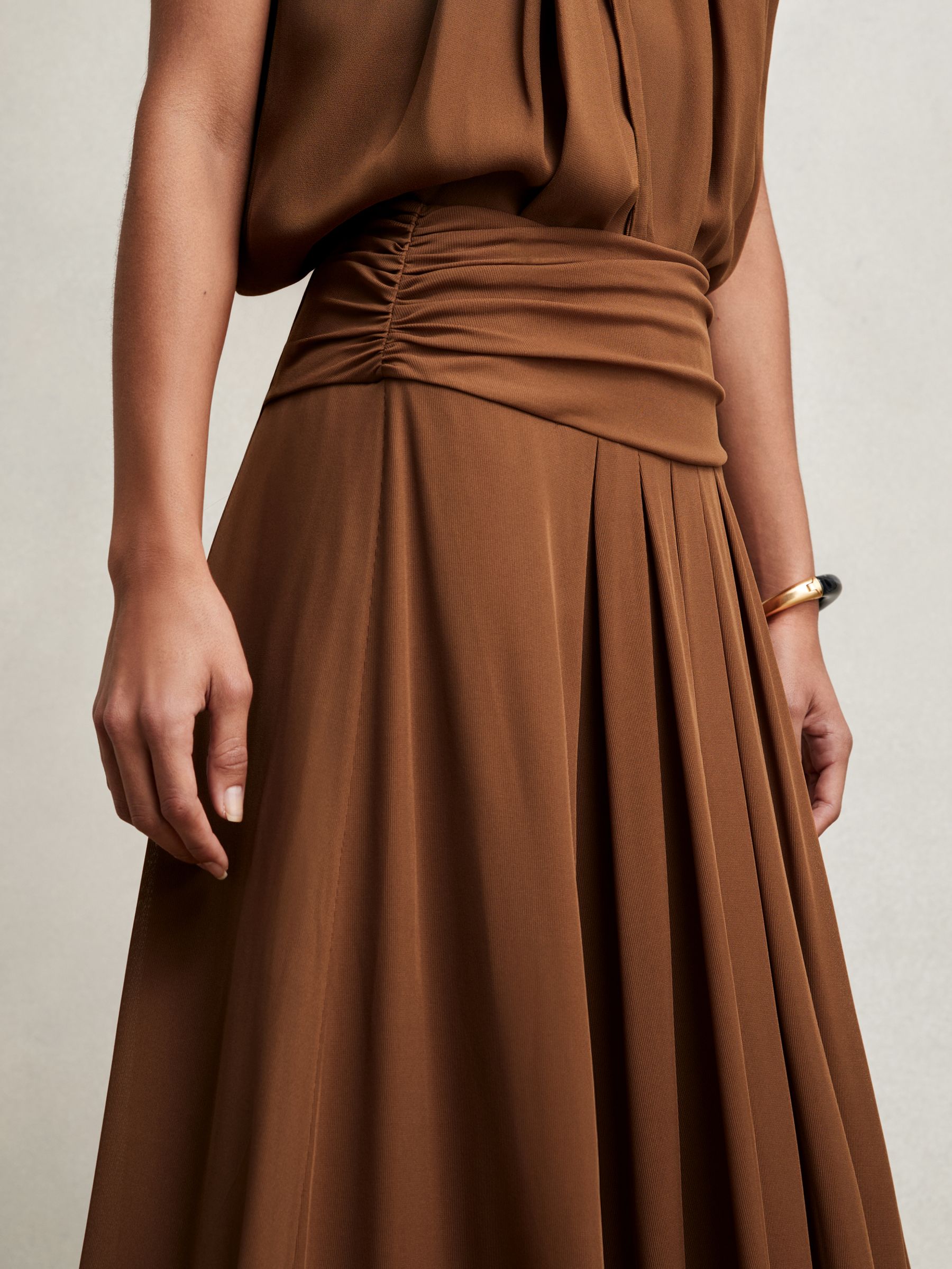 Jersey Ruched-Waist Maxi Skirt in Tan Brown
