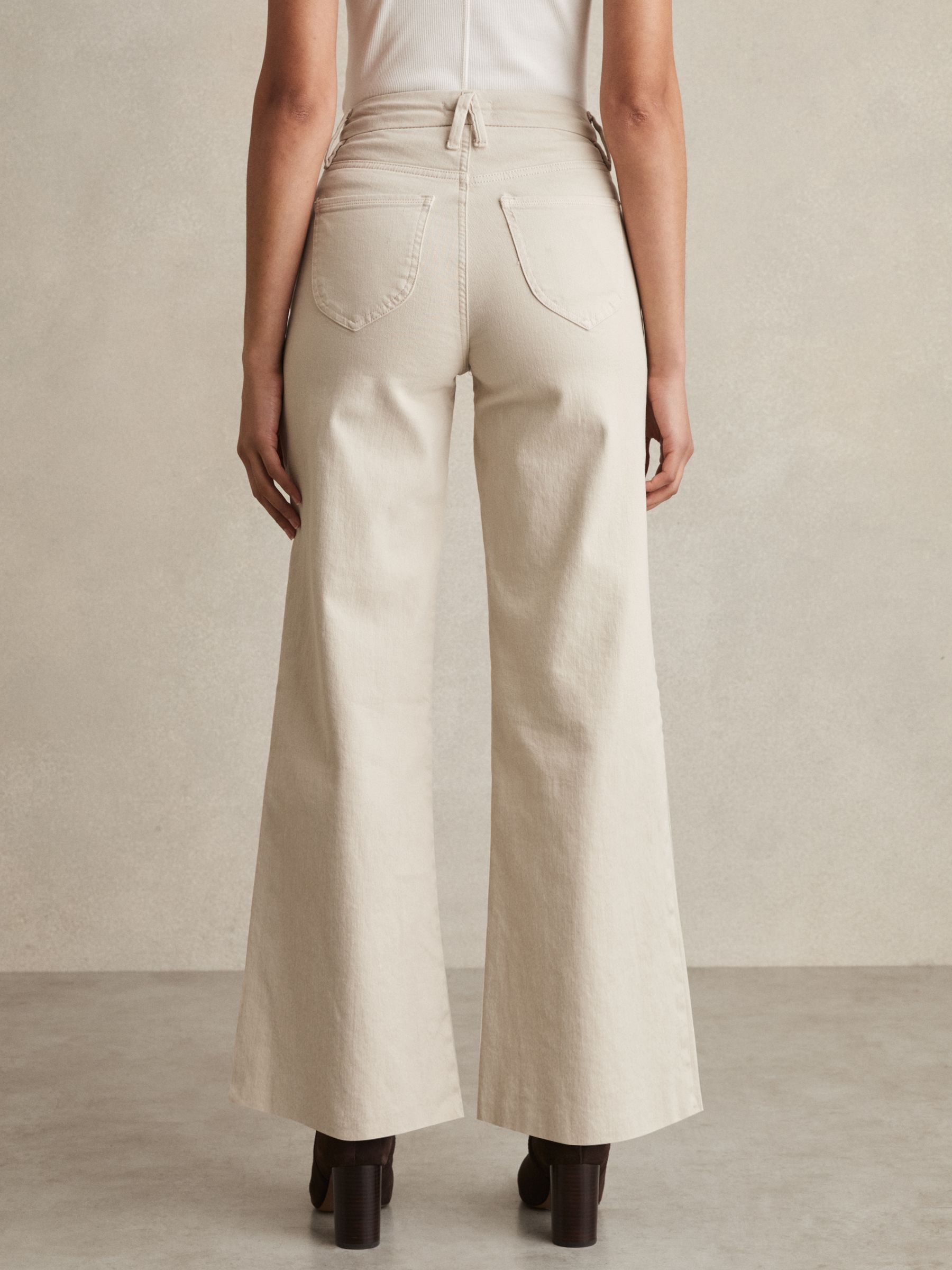 Good American Cropped Palazzo Jeans in Cream