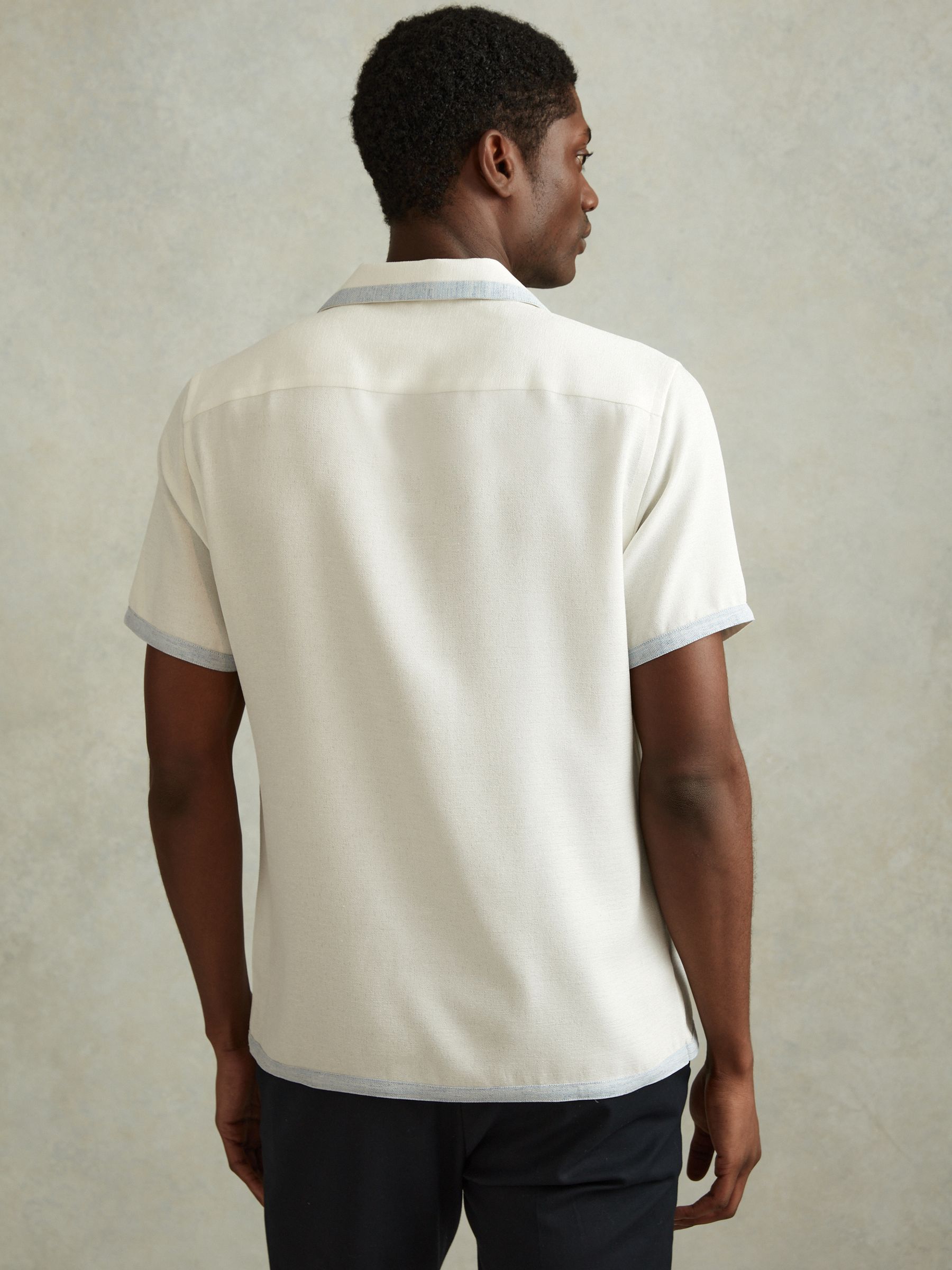 Contrast Trim Cuban Collar Shirt in Ecru/Soft Blue