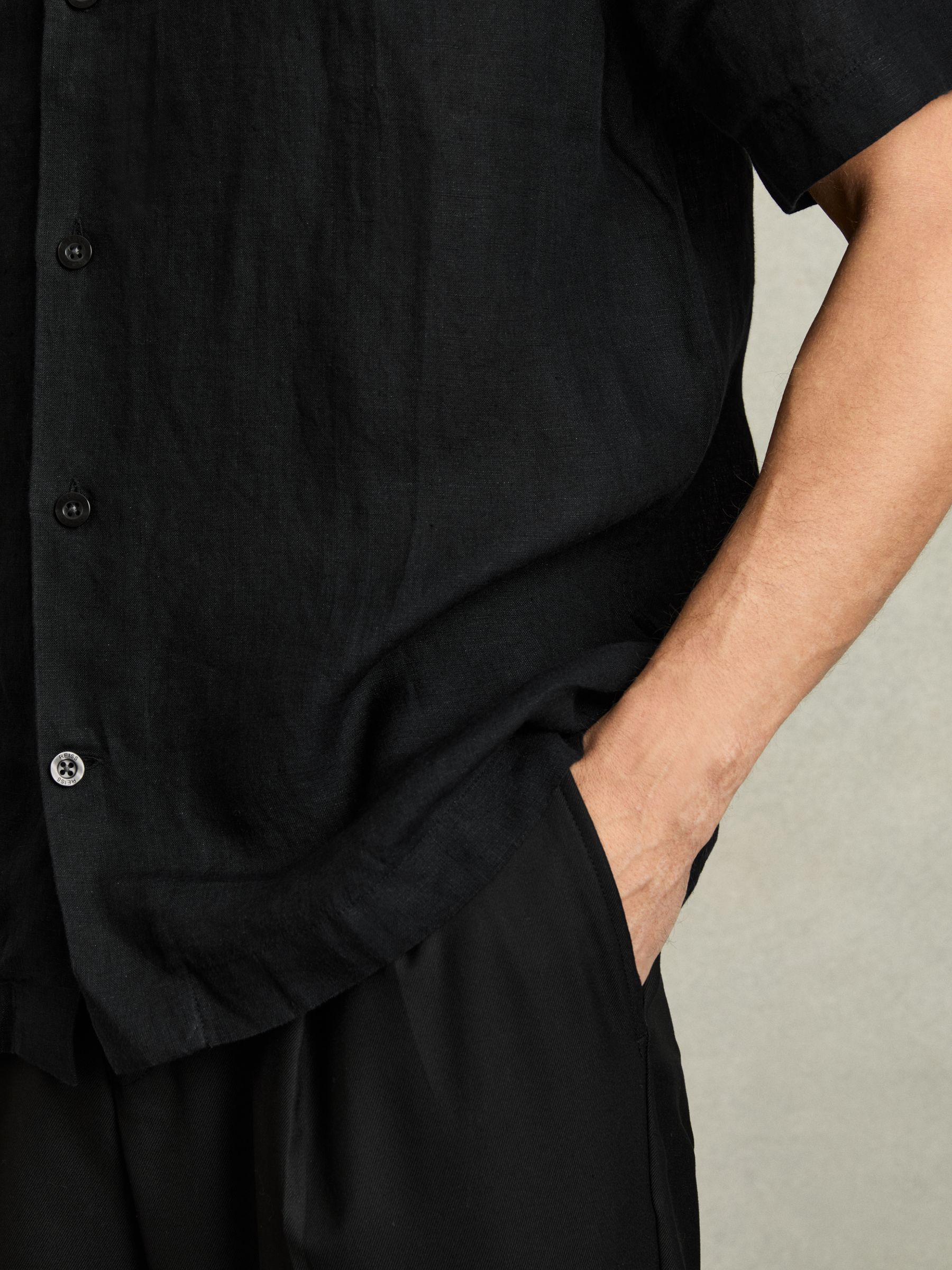 Relaxed Linen Cuban Collar Shirt in Black