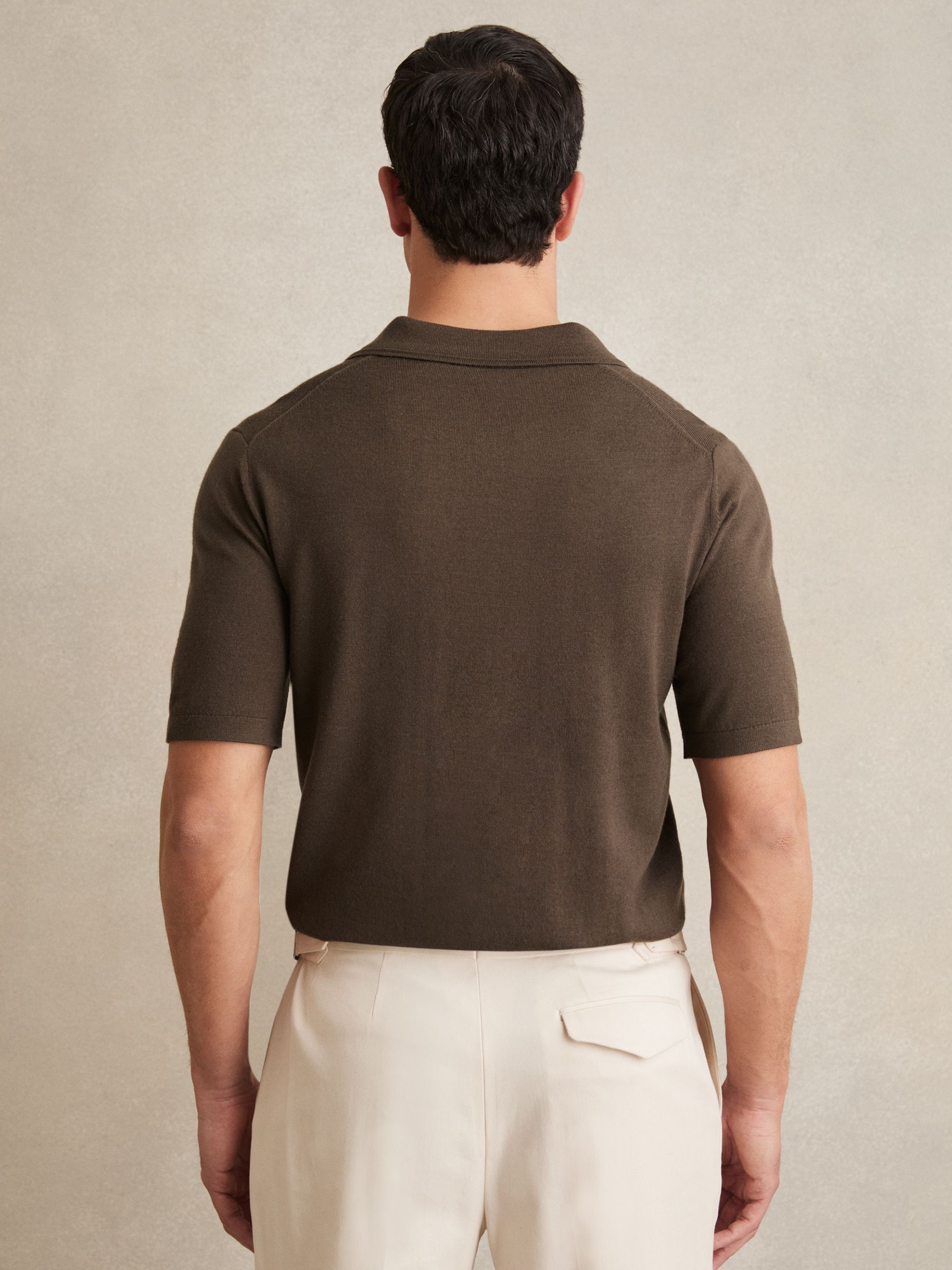 Merino Wool Short-Sleeve Polo Shirt in Chocolate Brown