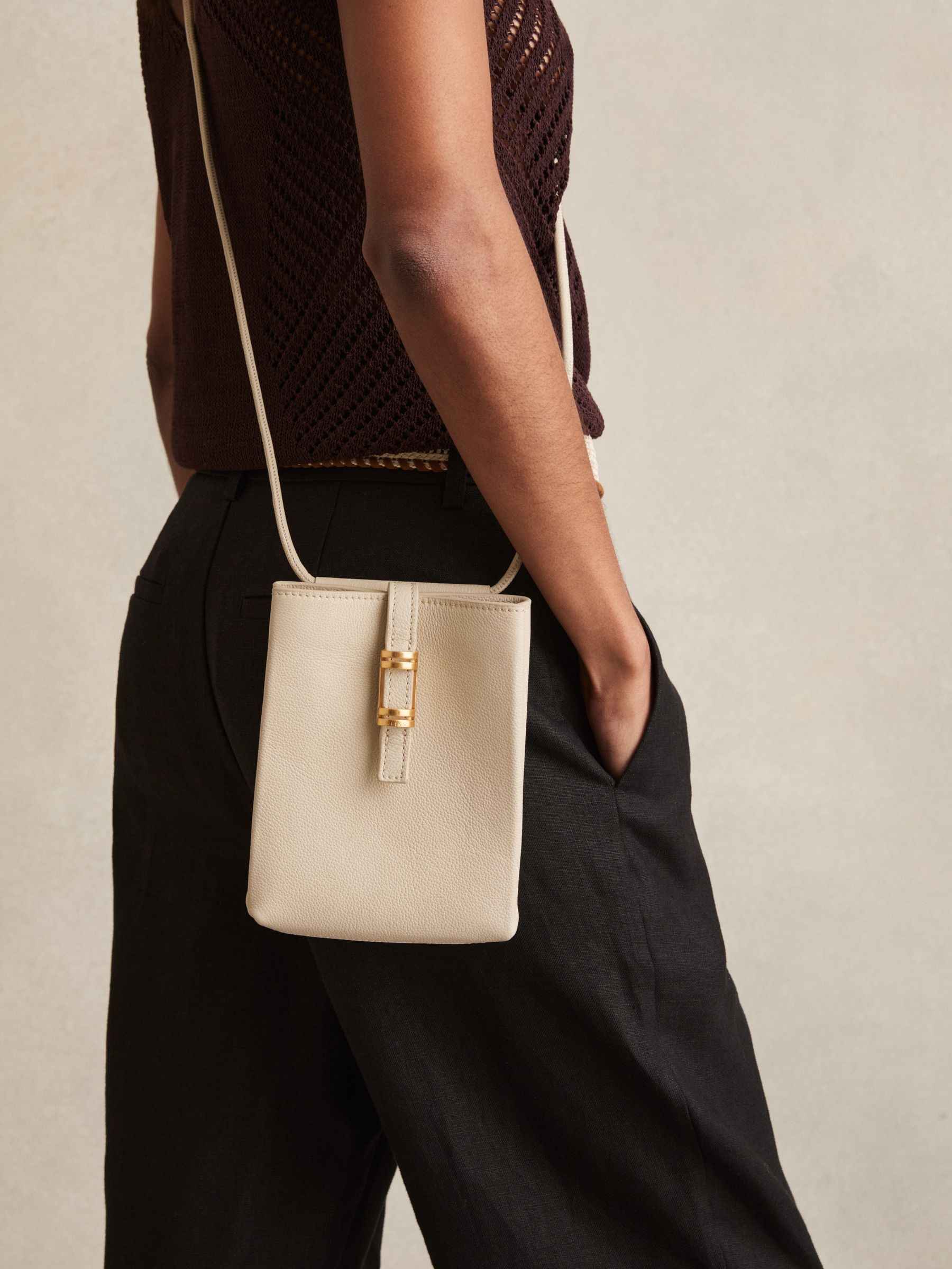 Leather Phone Holder in Off White