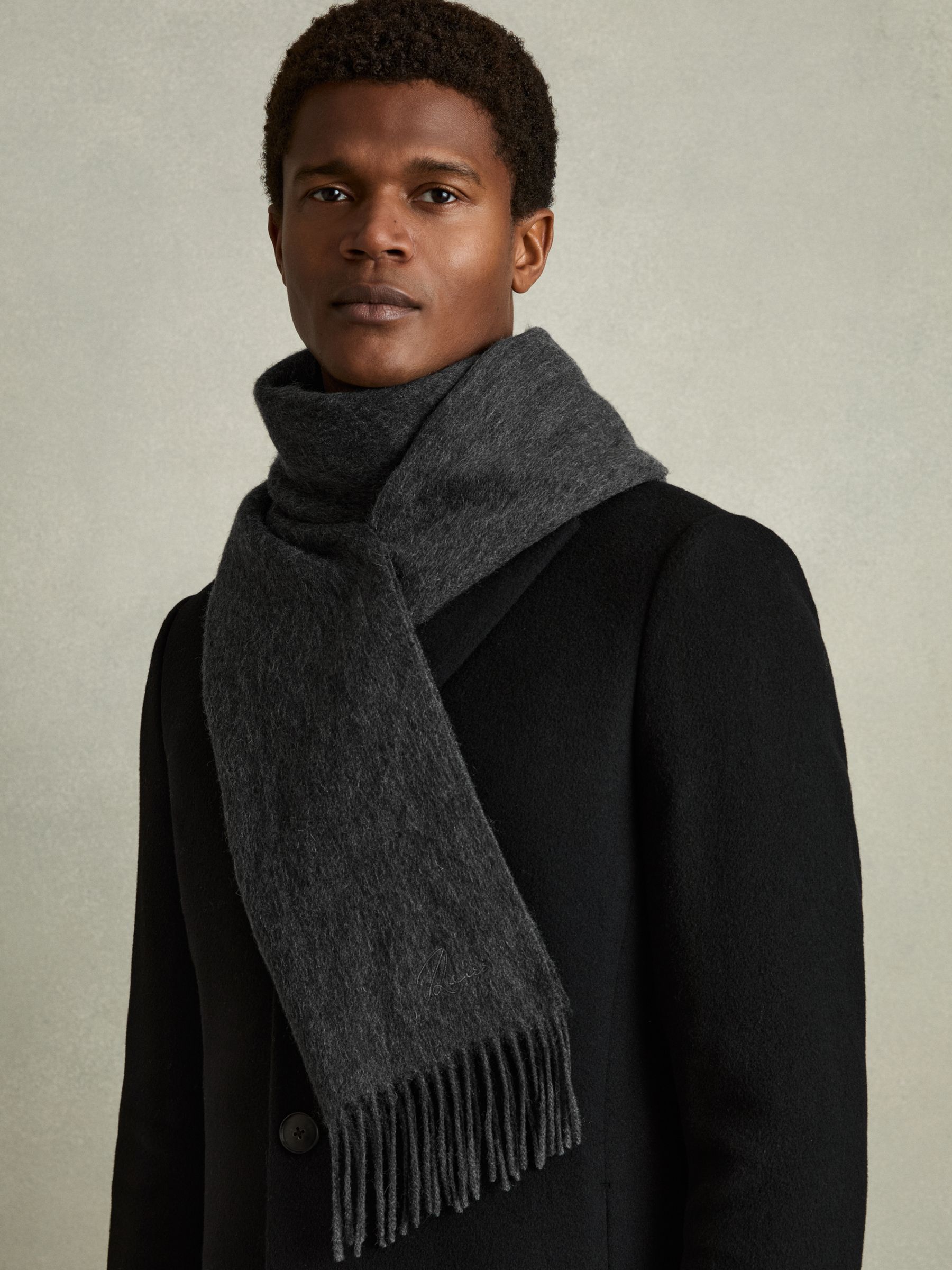 Wool and Cashmere Scarf in Charcoal