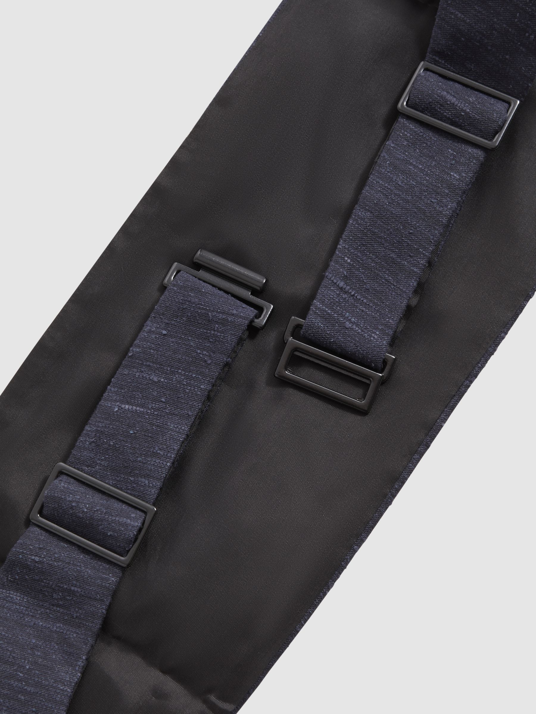 Silk Blend Pleated Cummerbund in Navy