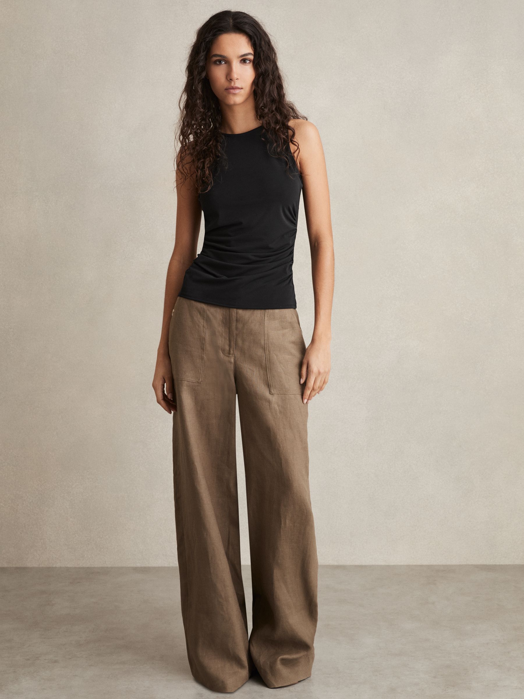 Ruched-Side Jersey Top in Black