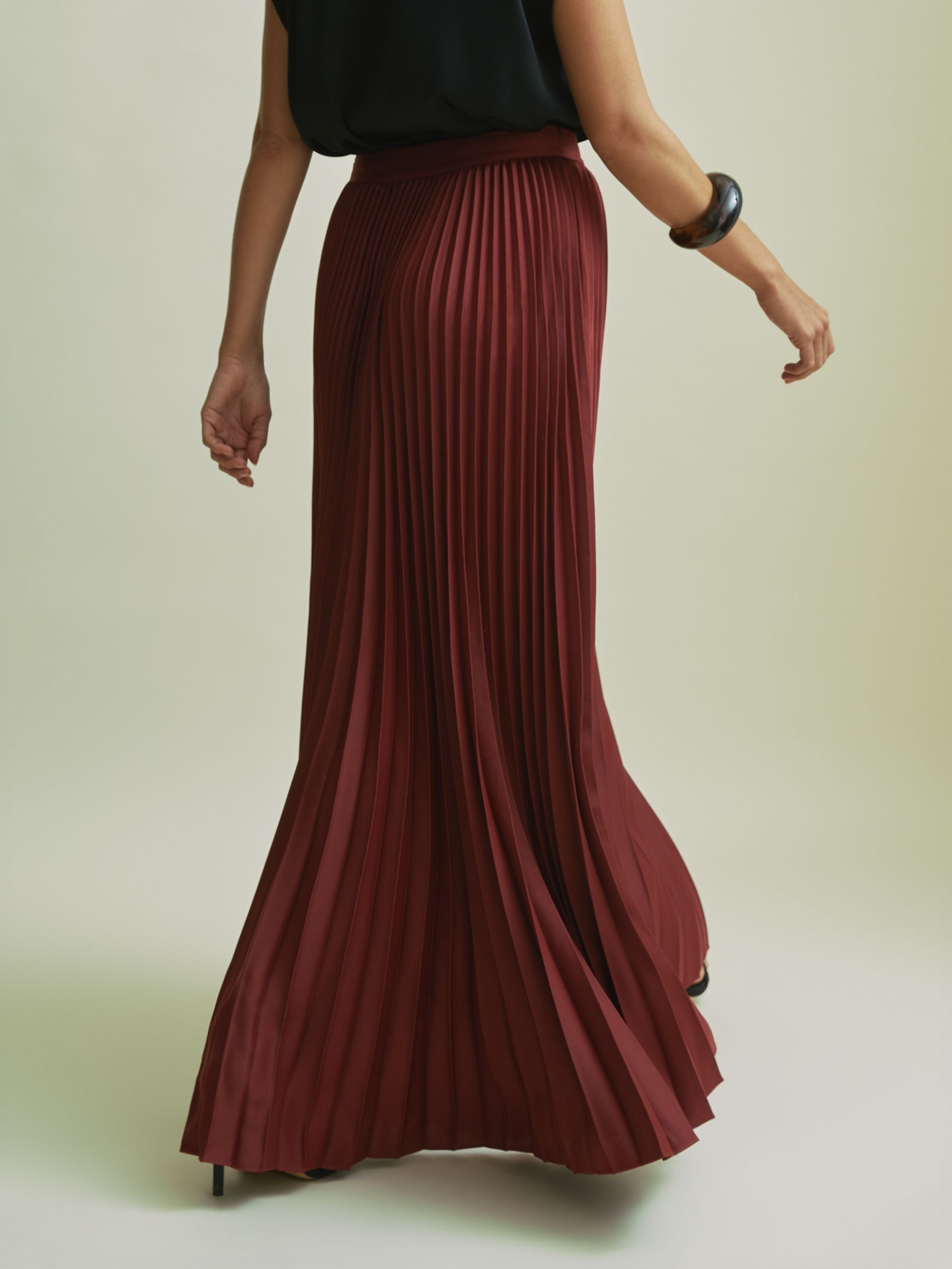 Florere Cinnamon Pleated Satin Maxi Skirt in Cinnamon