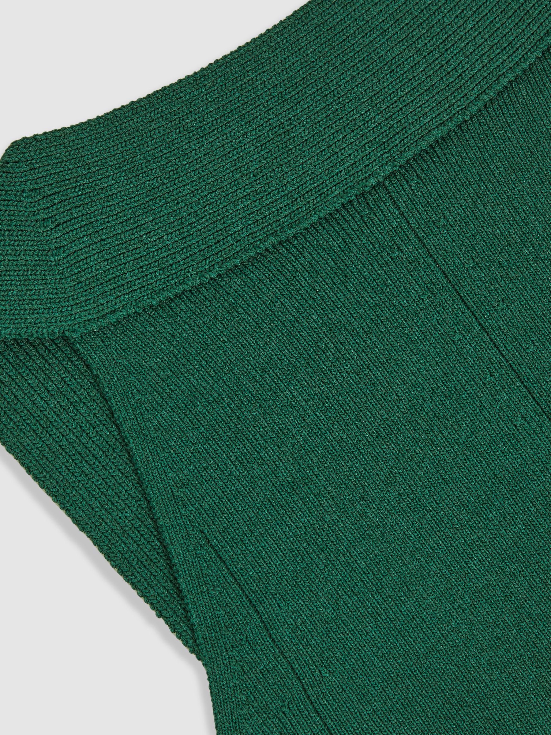 Low-Back Rib-Knit Vest in Green