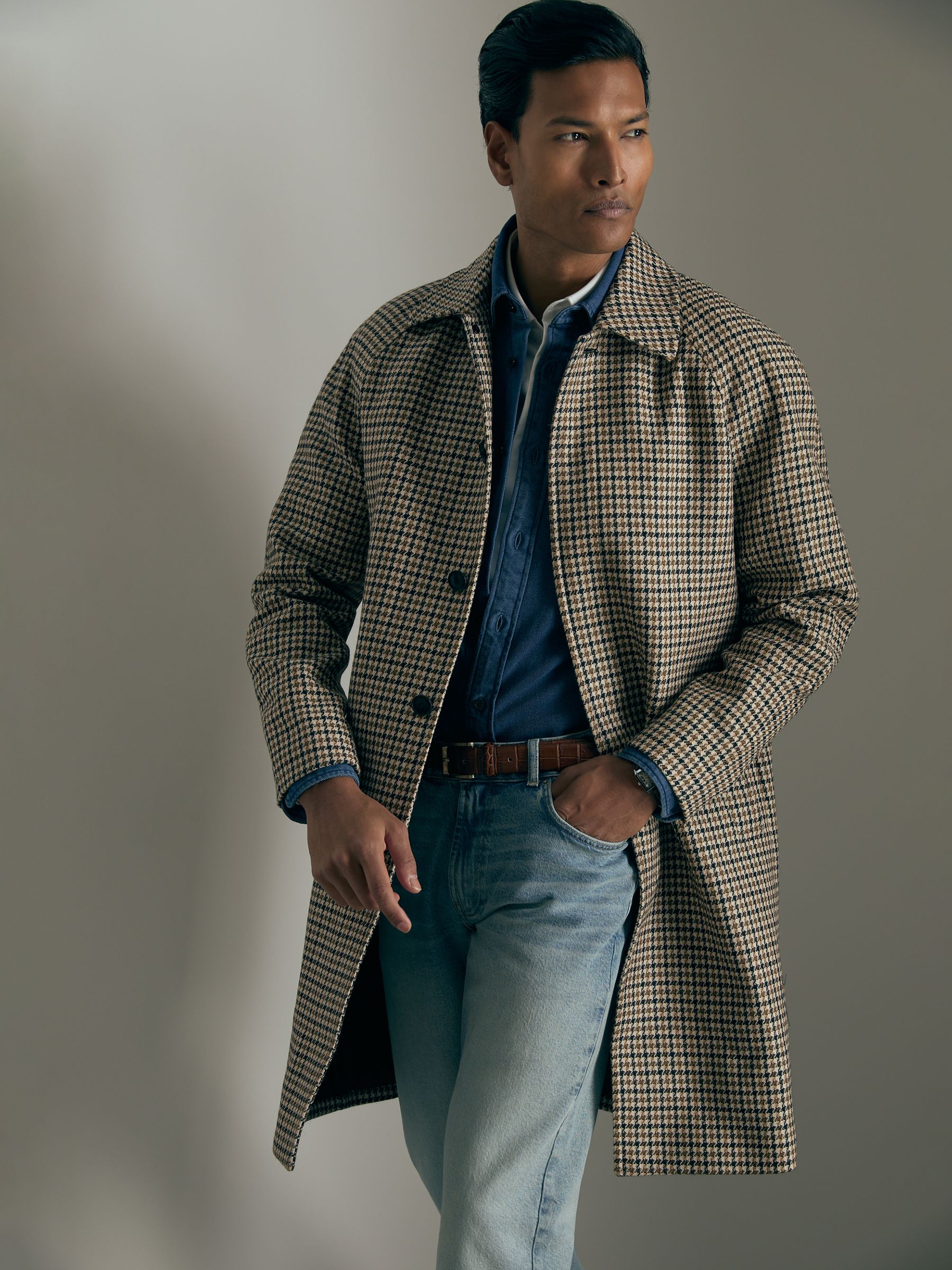 Atelier Wool Houndstooth-Check Raglan Overcoat in Brown