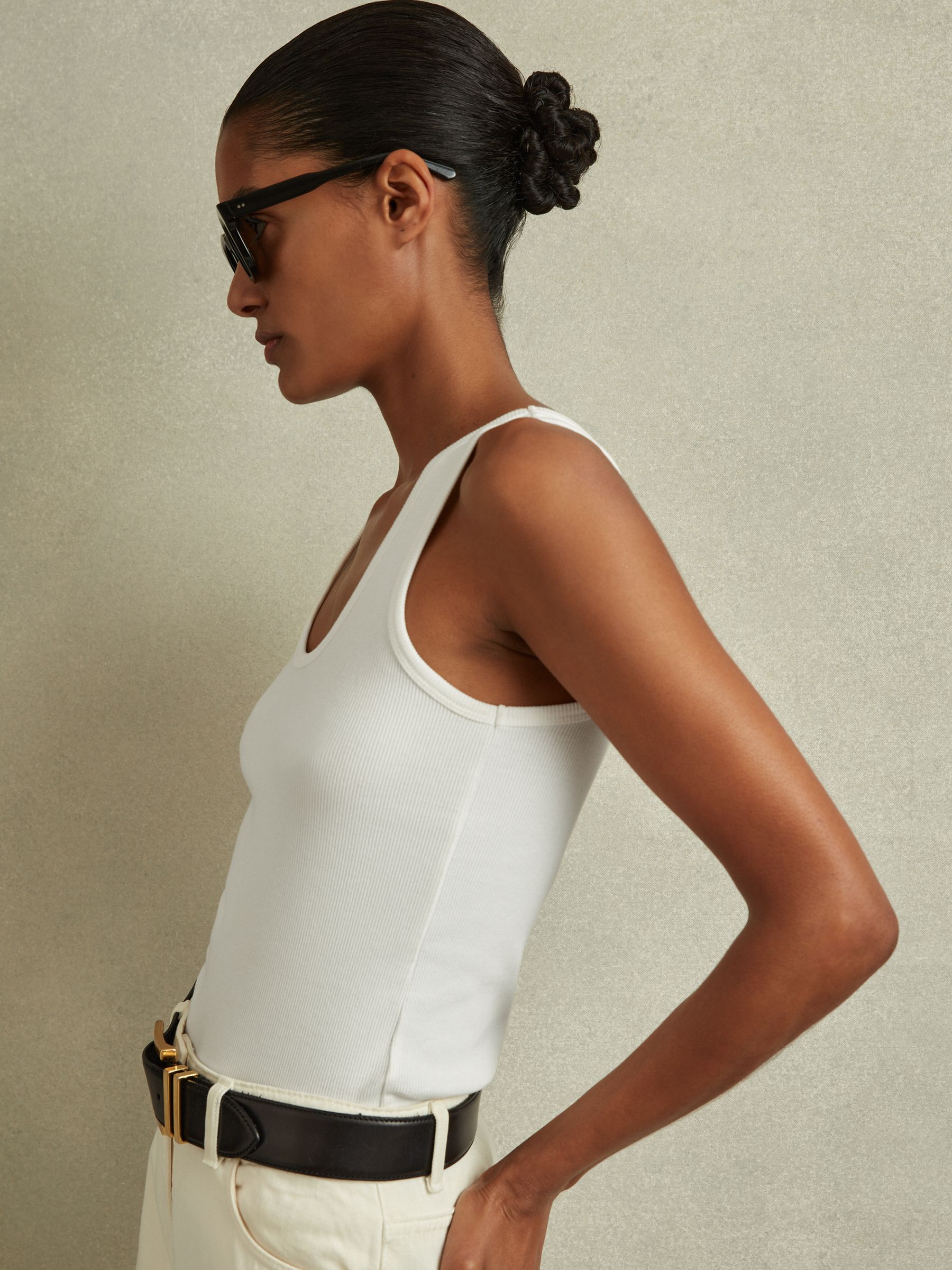 Stretch-Cotton Ribbed Vest in White