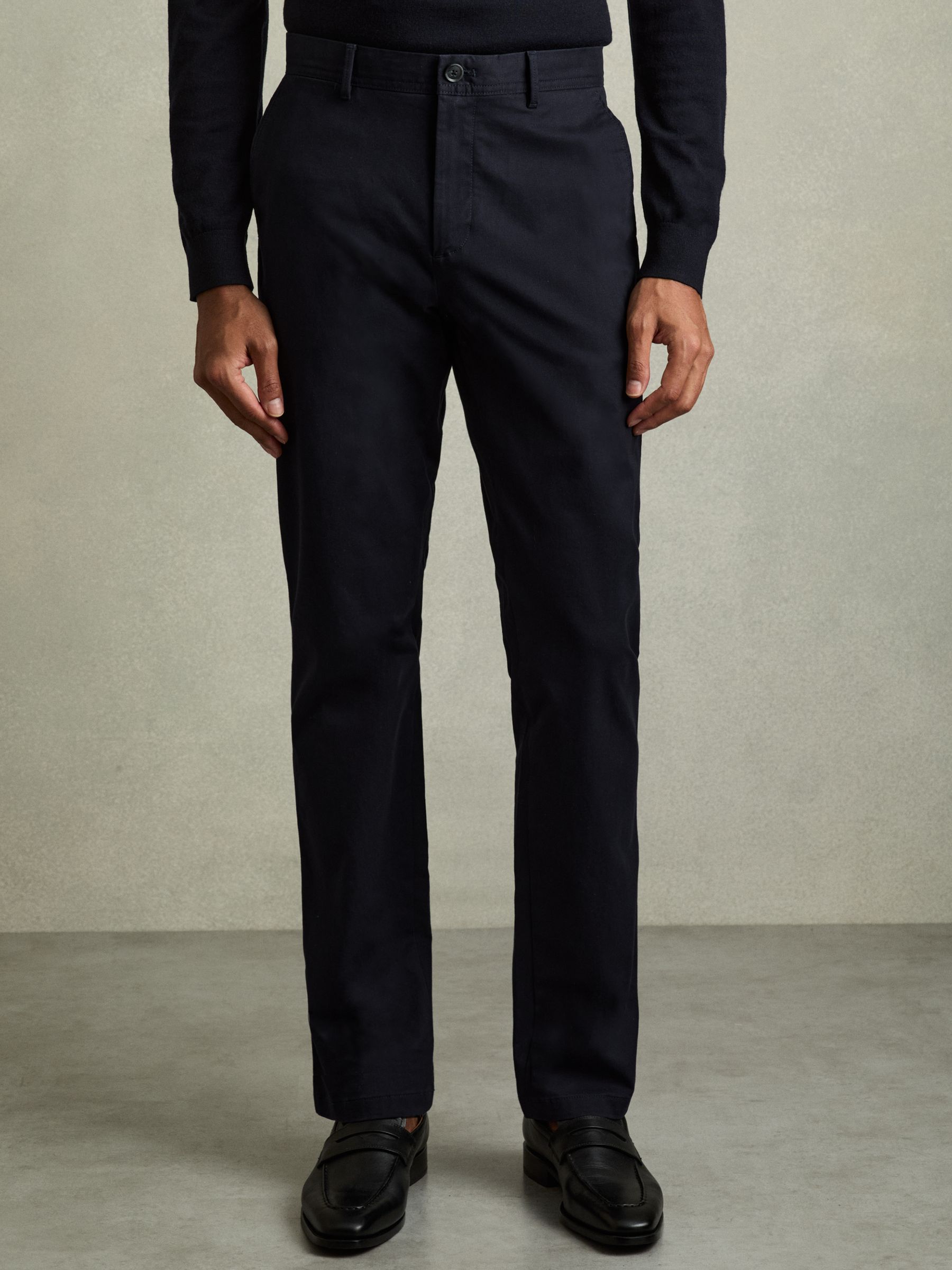 Washed Cotton Slim Fit Chino in Navy