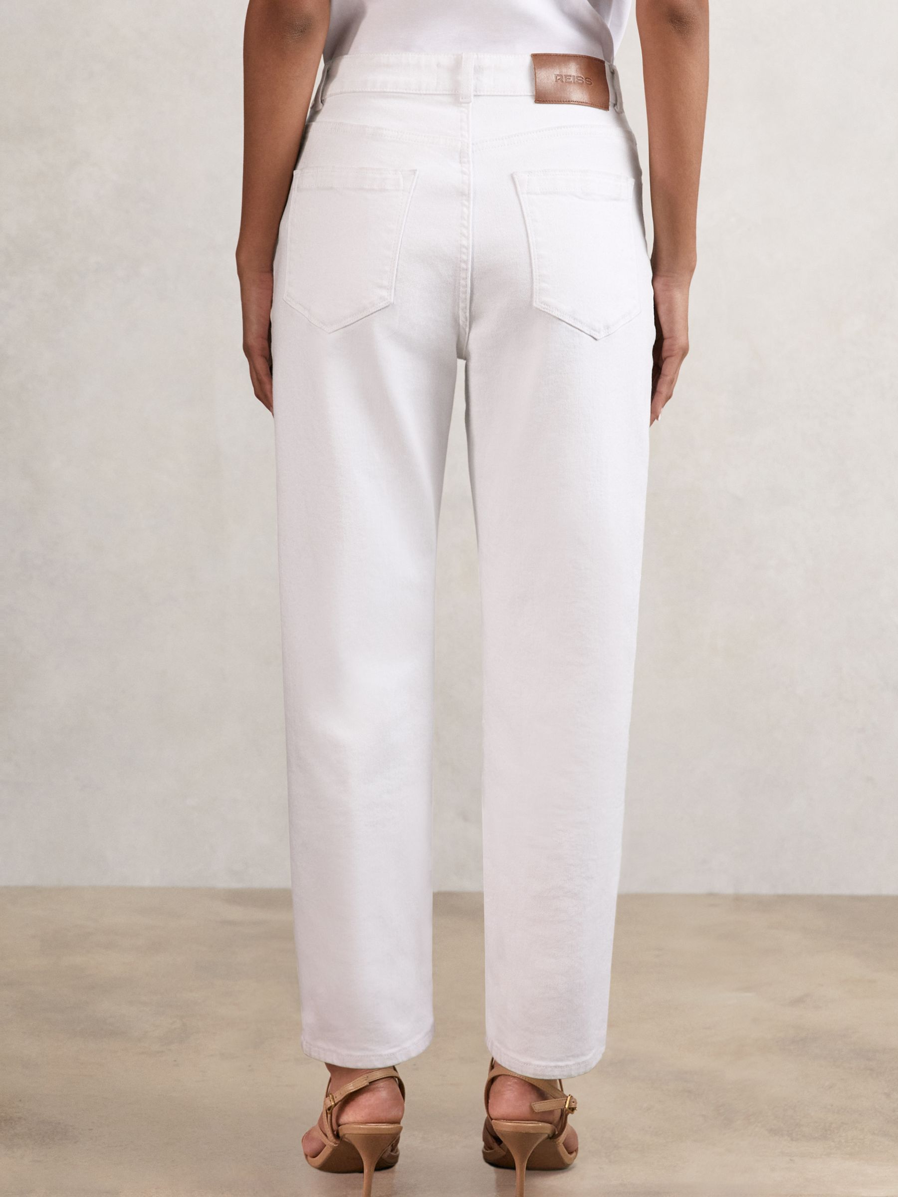 Mid-Rise Straight-Leg Jeans in White