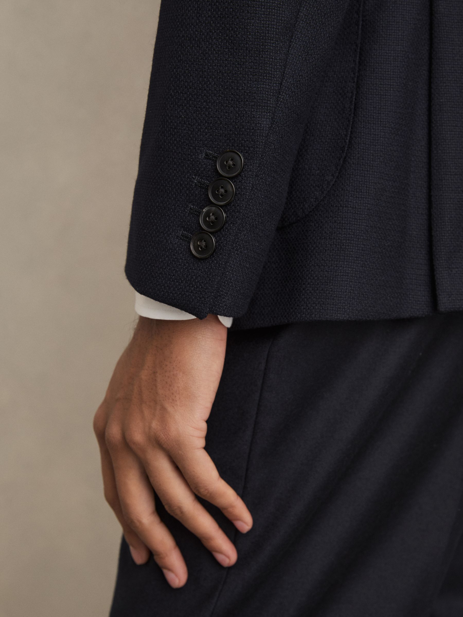 Slim-Fit Double-Breasted Textured Wool-Blend Suit Blazer in Navy