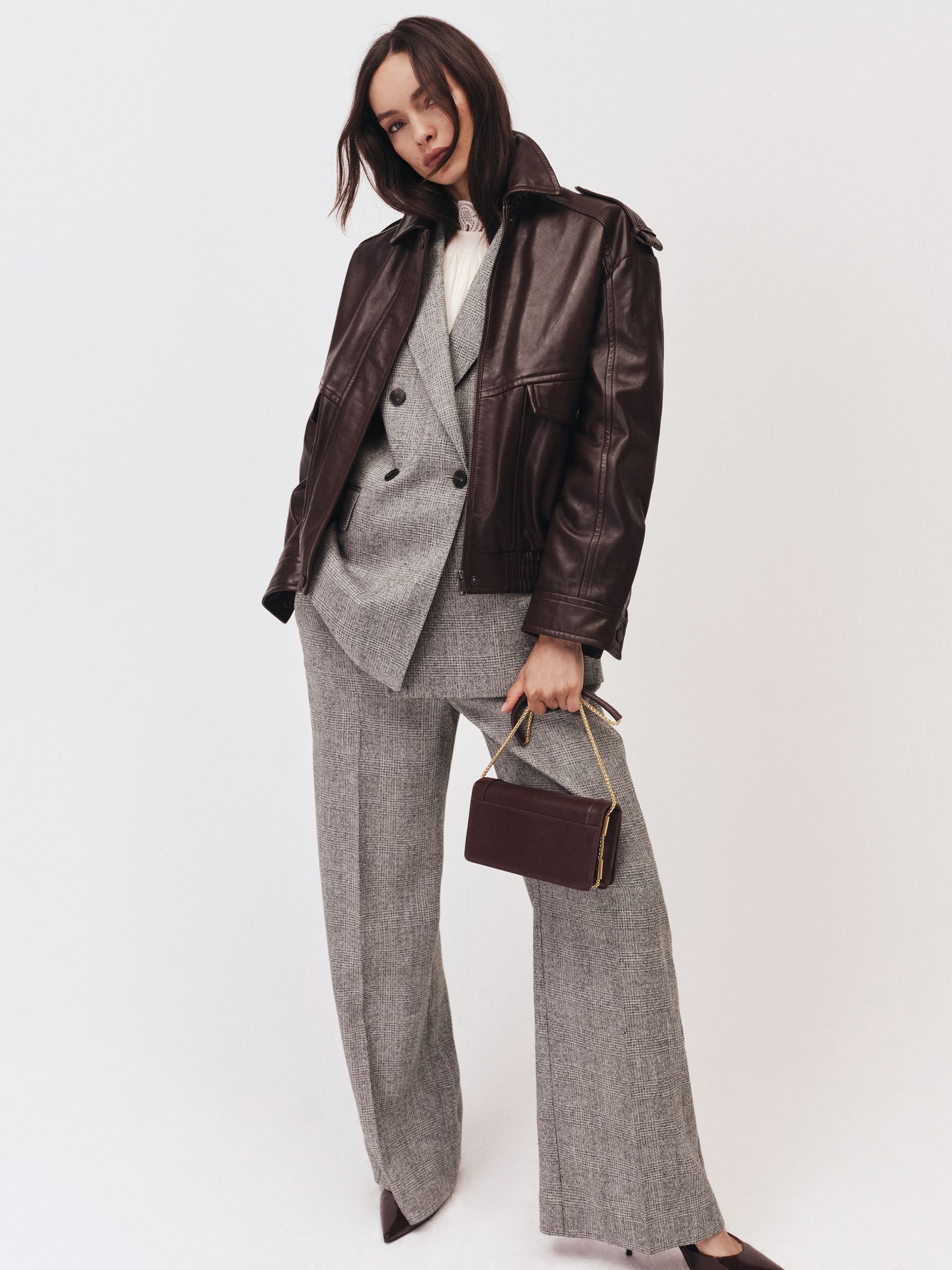 Wide-Leg Textured Suit Trousers in Grey