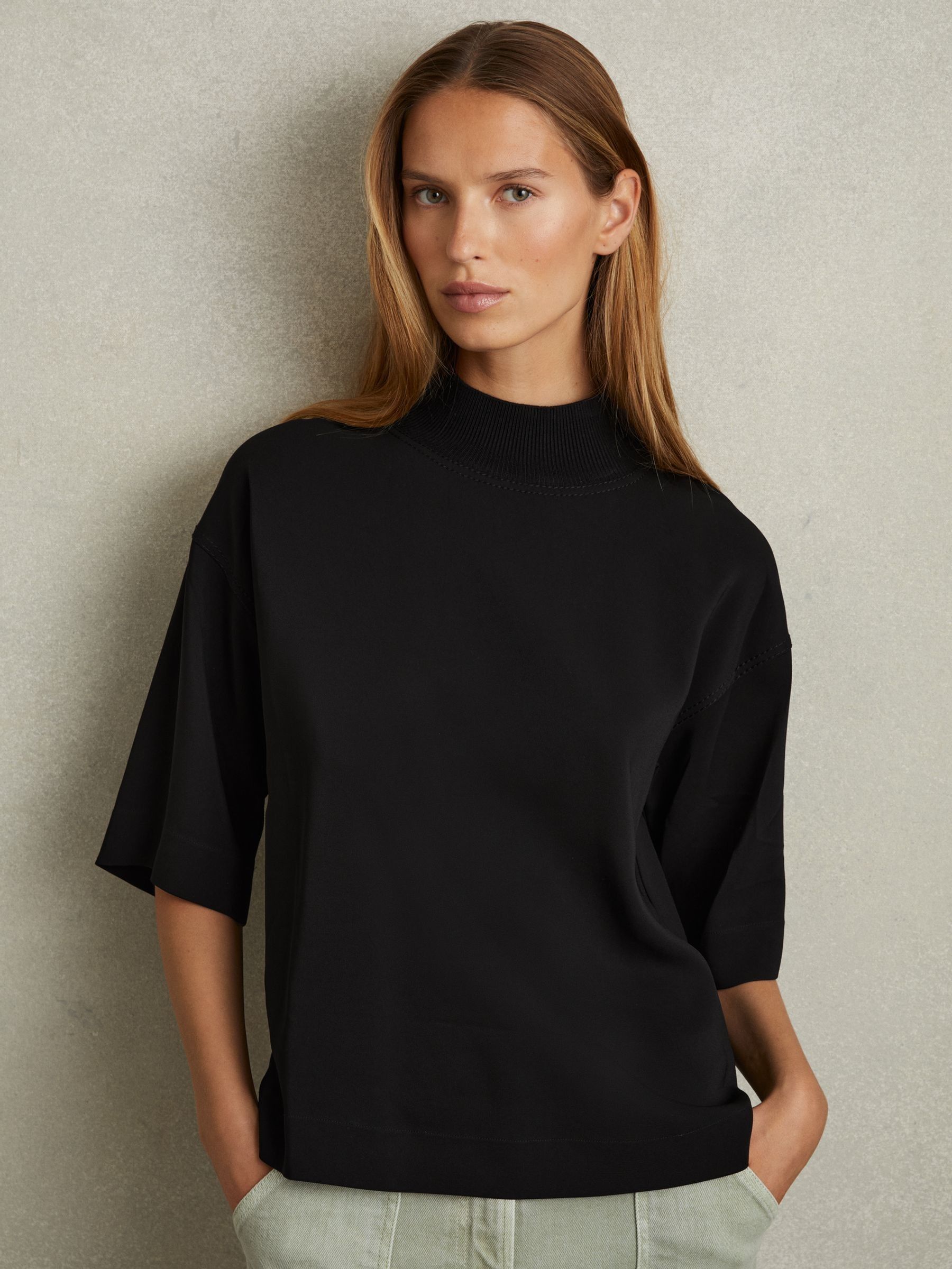 Oversized Rib-Neck T-Shirt in Black
