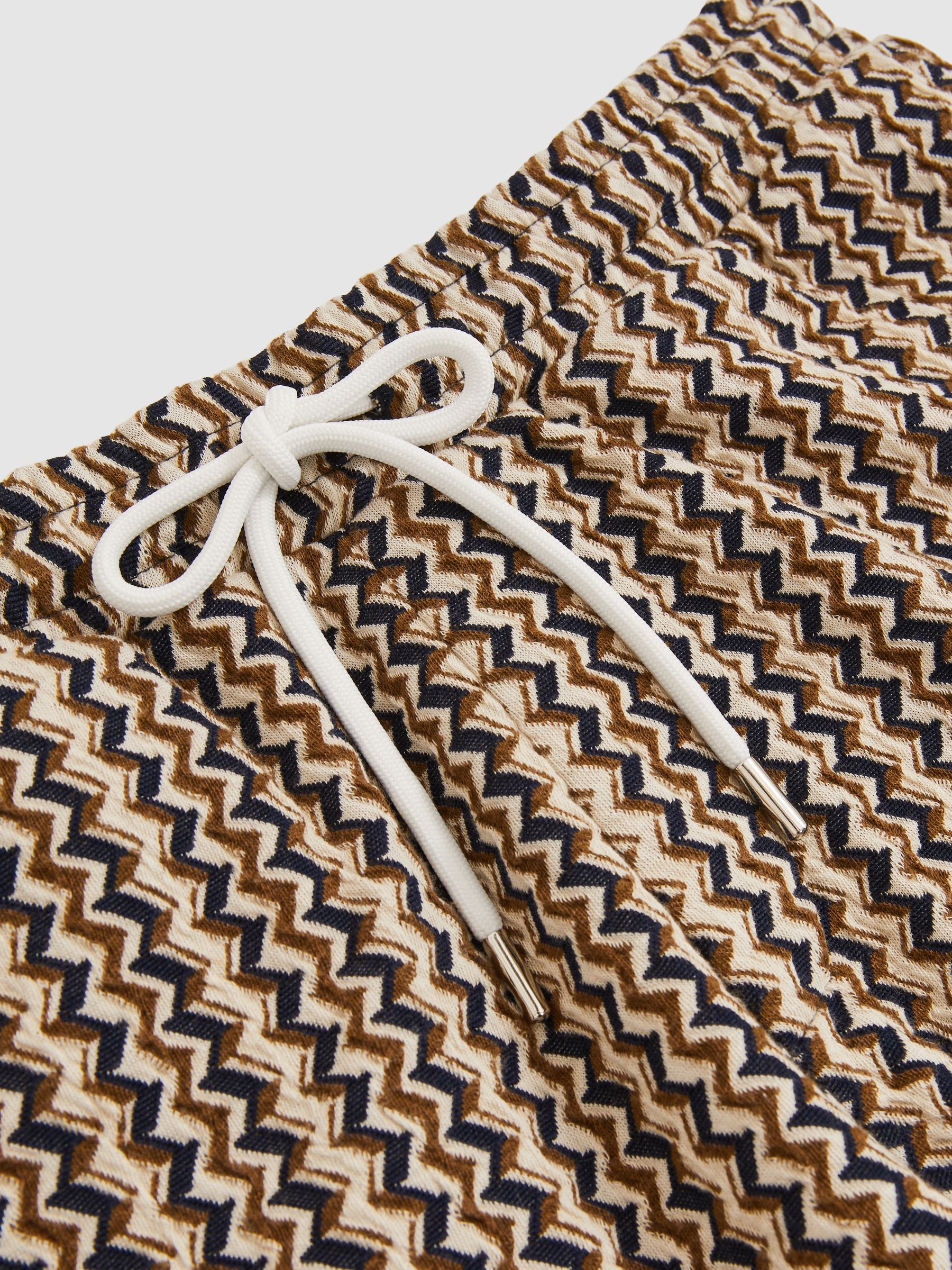 Zig-Zag Knit Drawstring Shorts in Tobacco Brown