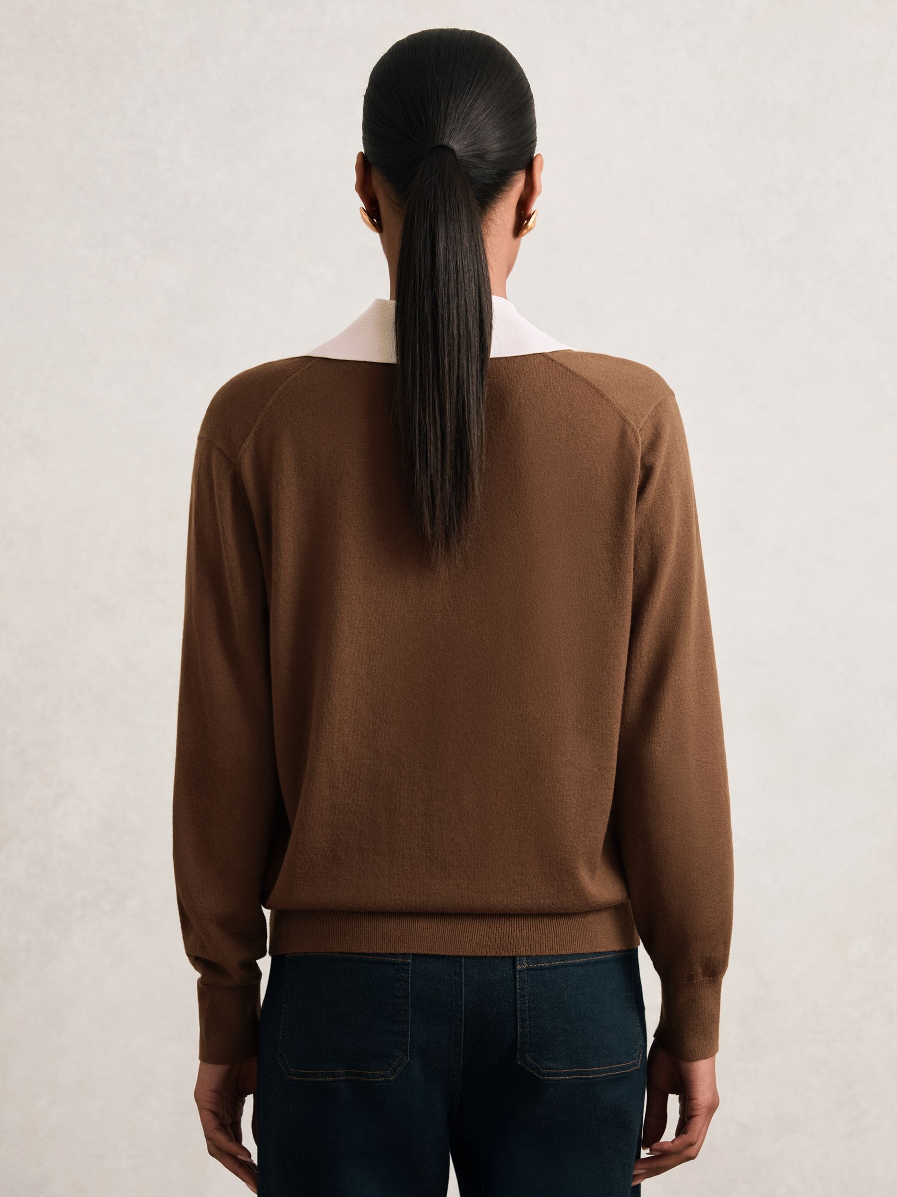 Wool Collared Cricket Jumper in Chocolate Brown/Ivory