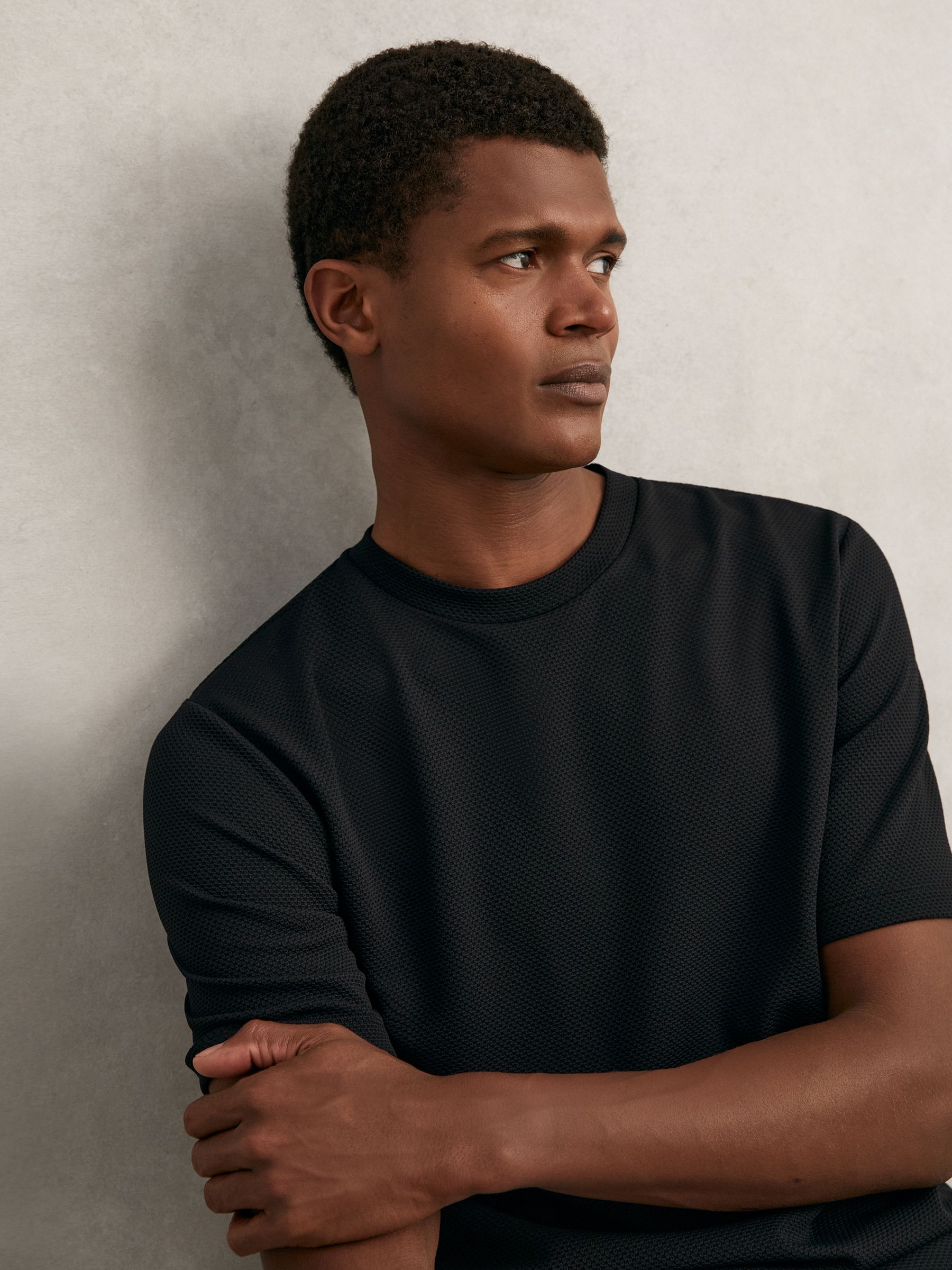 Textured Crew-Neck T-Shirt in Black