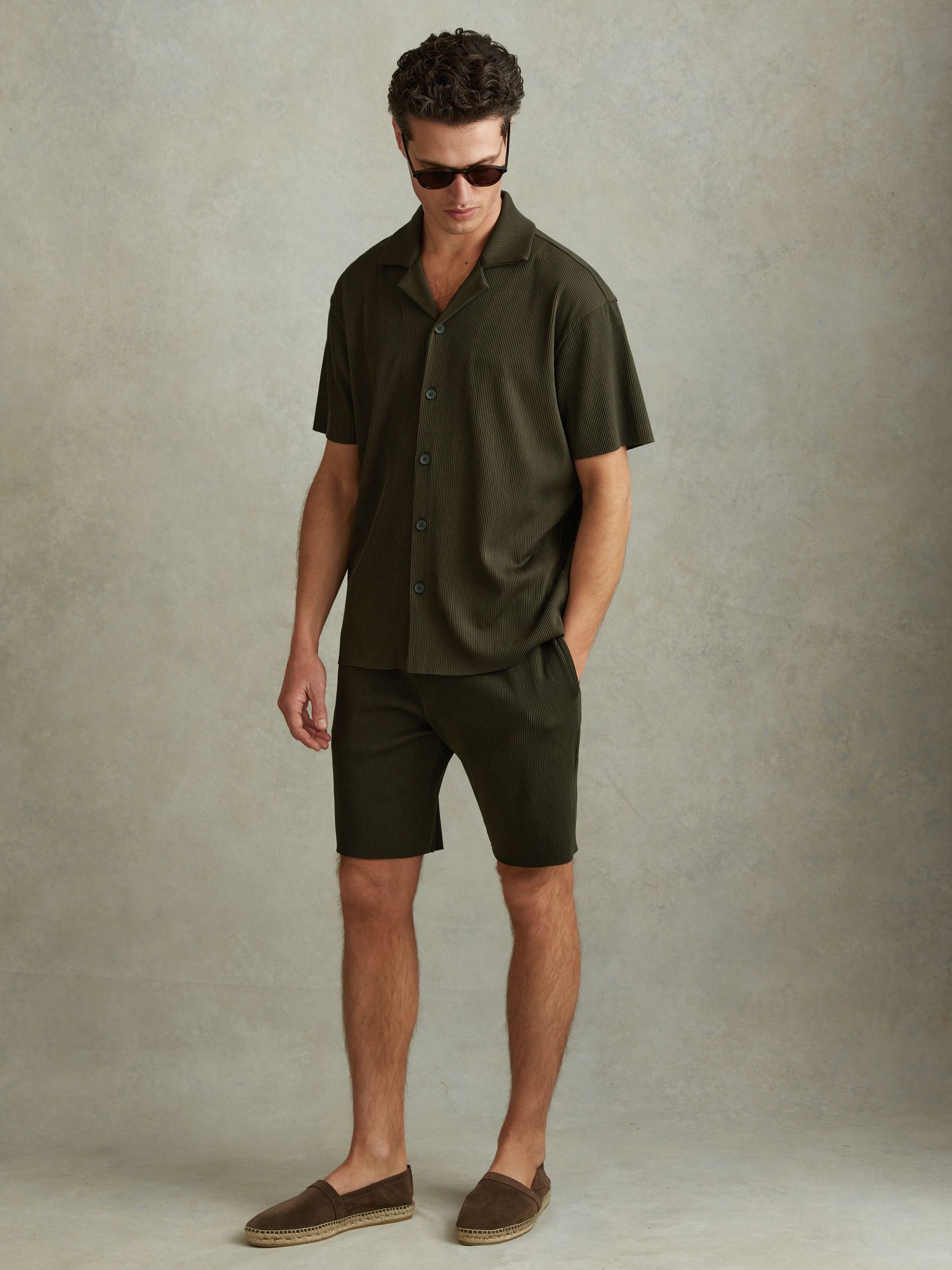 Ribbed Cuban Collar Shirt in Green