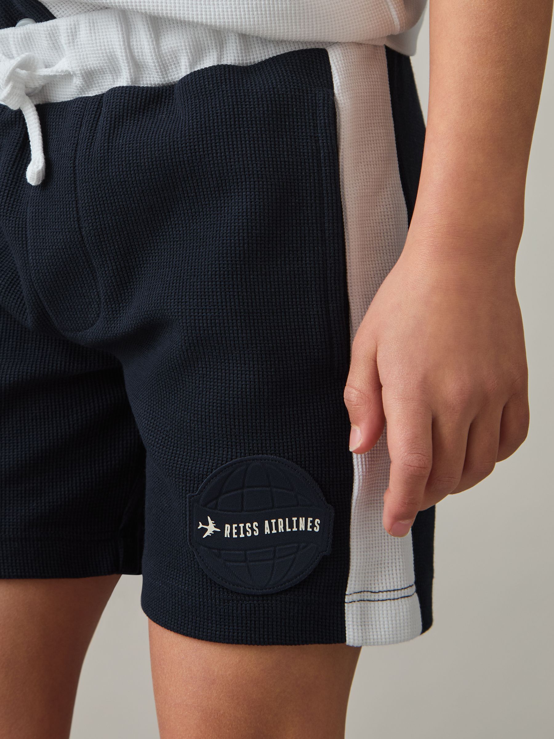 3-9 yrs Cotton Waffle-Knit Badge Shorts in Off White/Navy