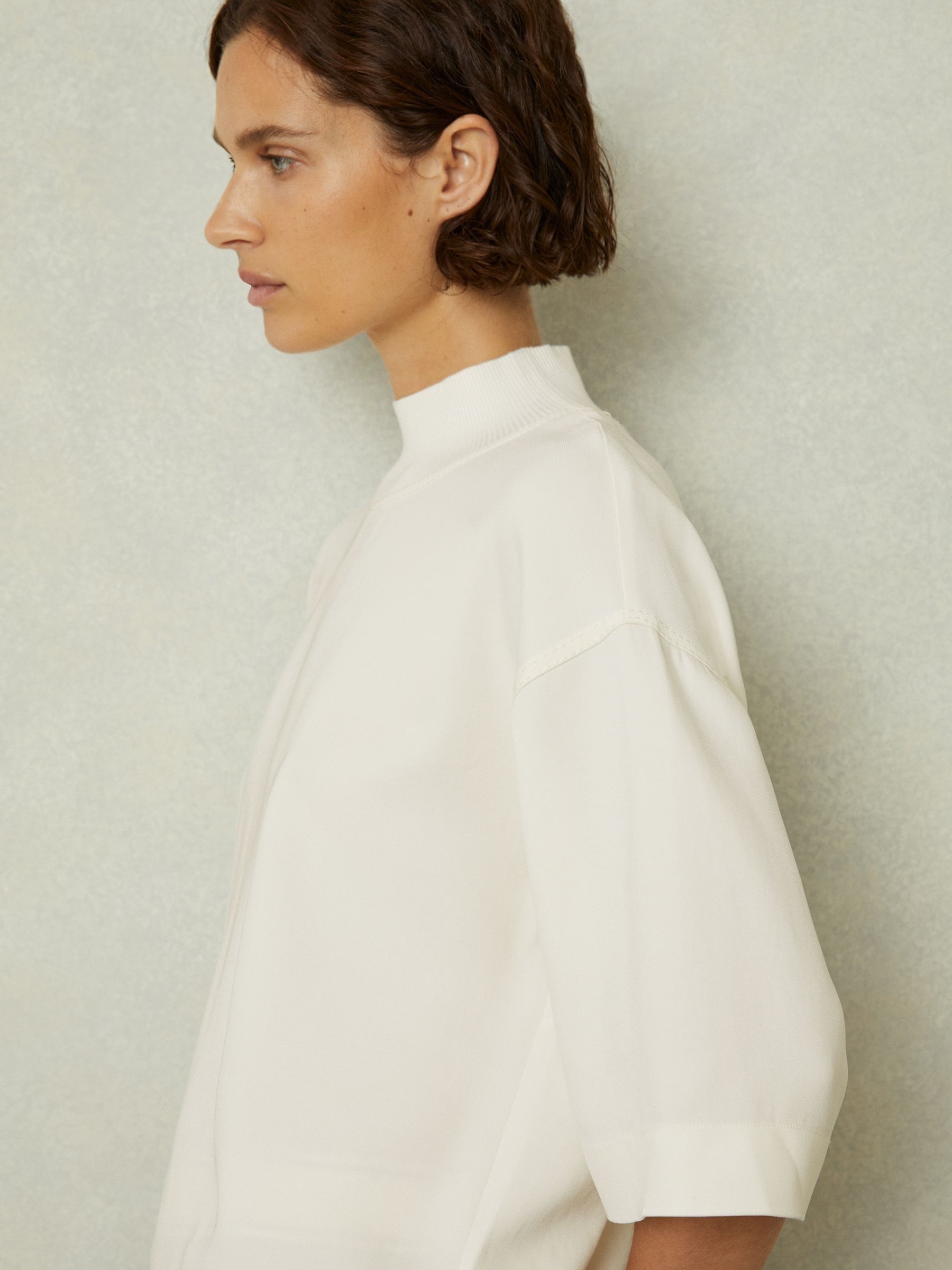 Oversized Rib-Neck T-Shirt in Ivory