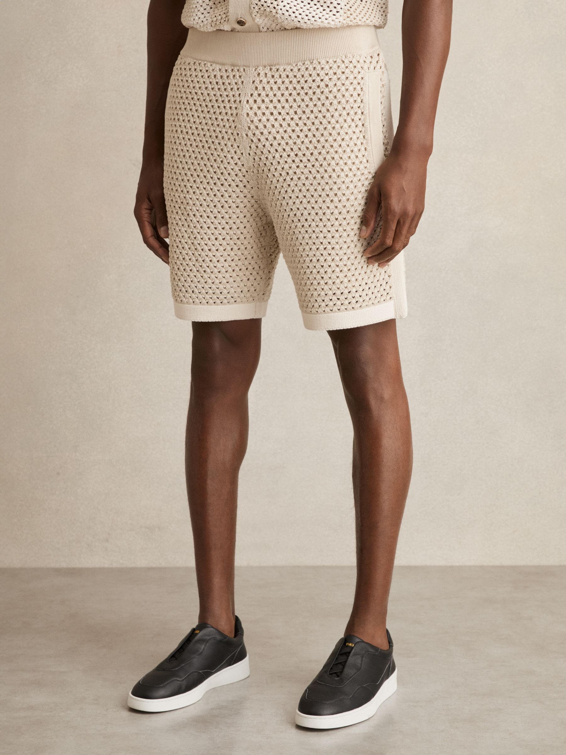 Cotton-Blend Crochet Shorts in Taupe/Off White