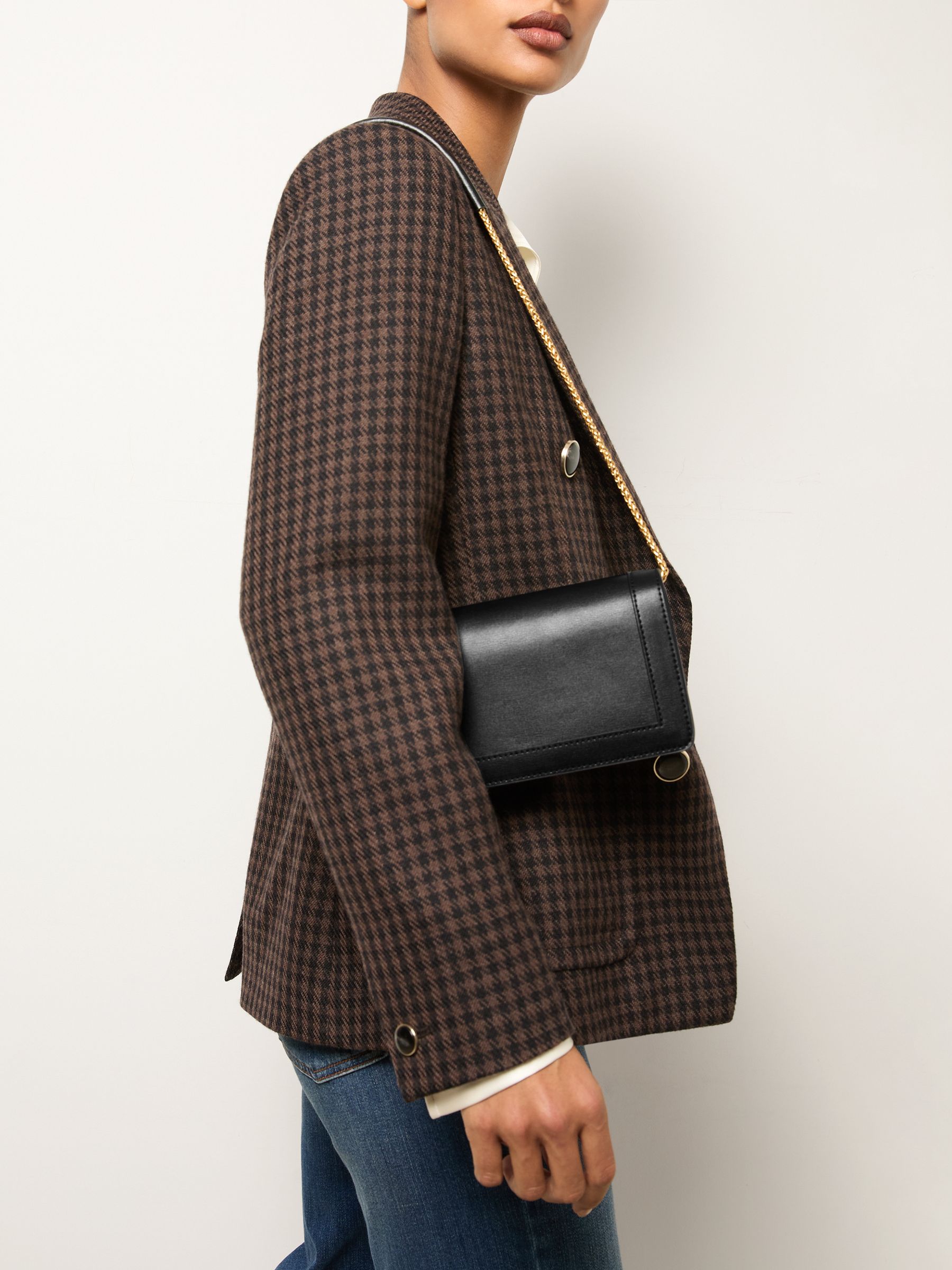 Leather Chain-Strap Shoulder Bag in Black