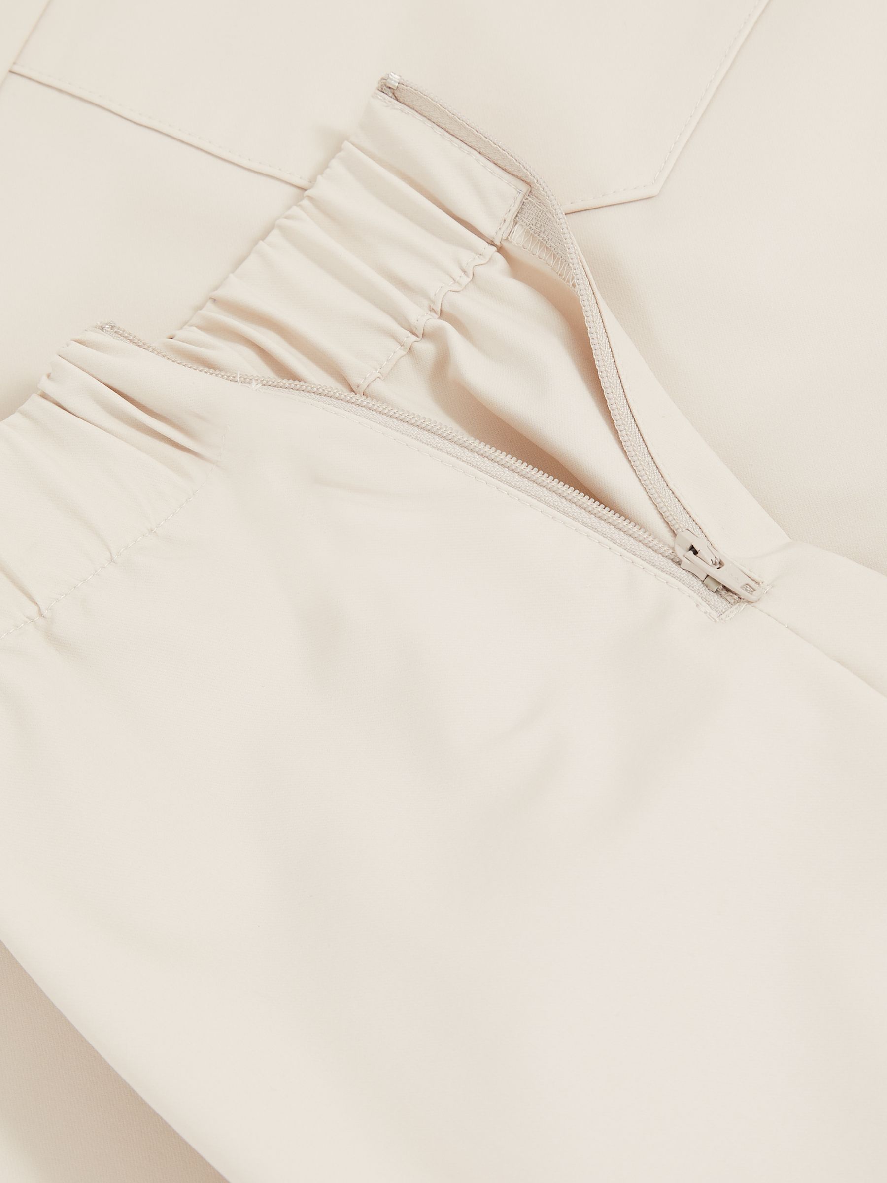 Stretch-Nylon Cuff Trousers in Stone