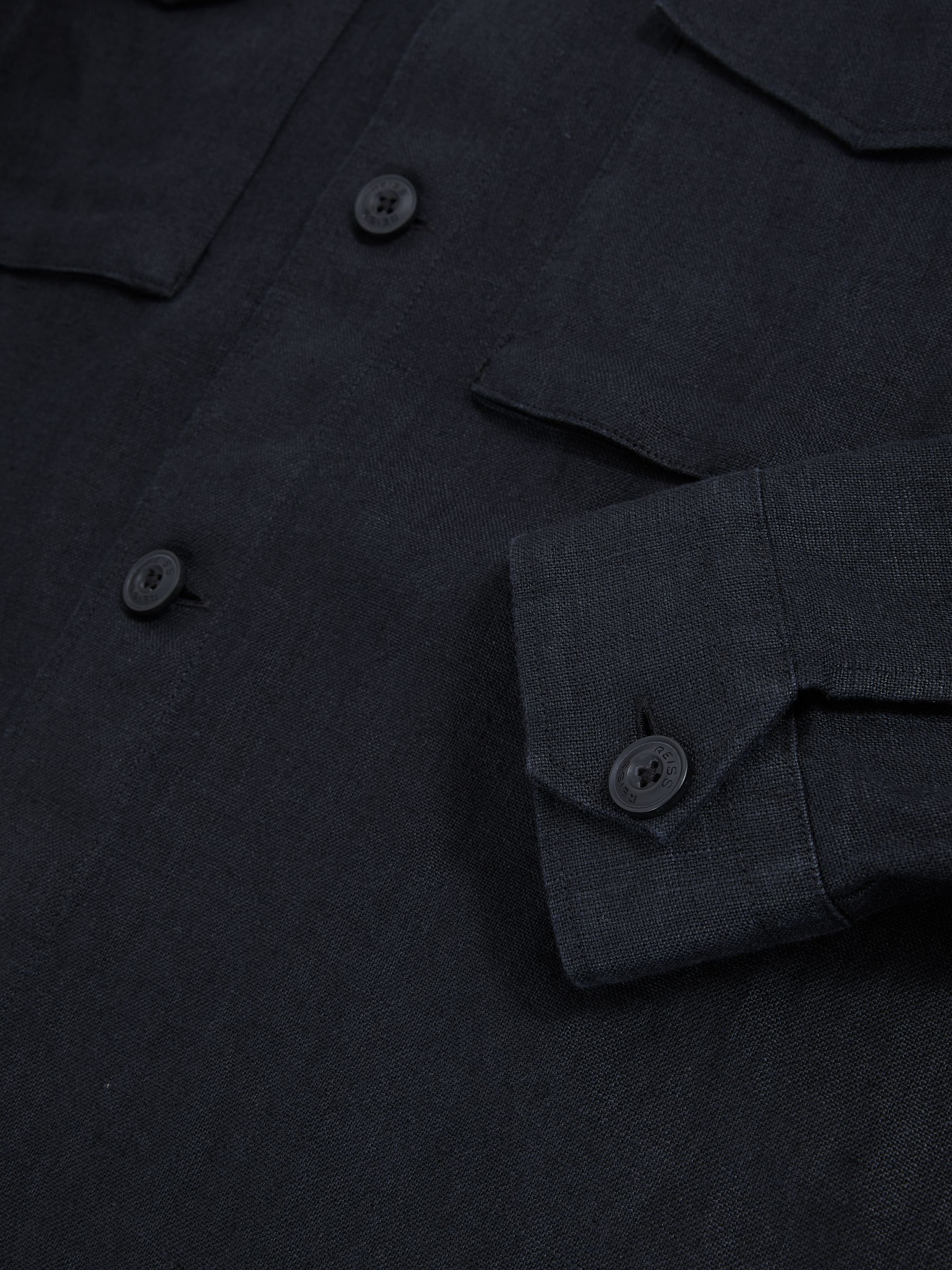 Linen Twin-Pocket Overshirt in Navy