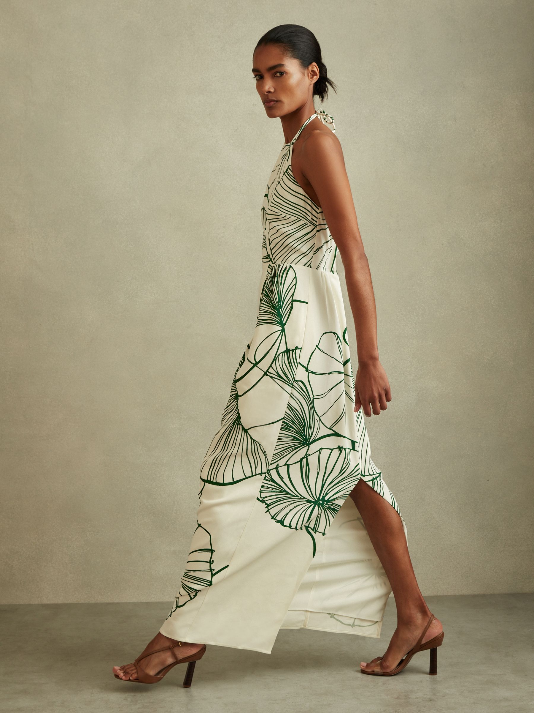 Floral Sketch Halter Neck Maxi Dress in White/Green