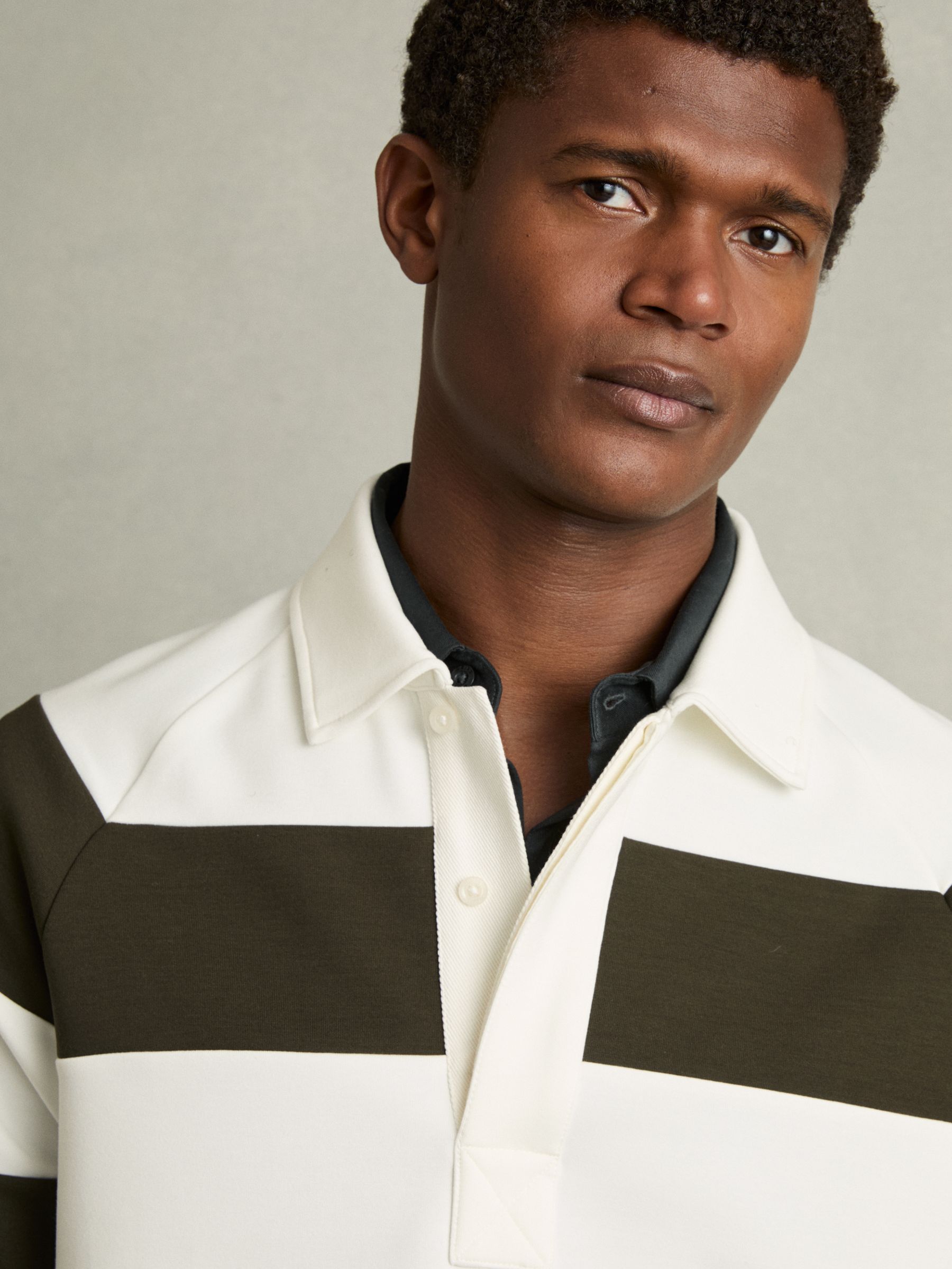 Rugby-Stripe Long-Sleeve T-Shirt in White/Dark Green