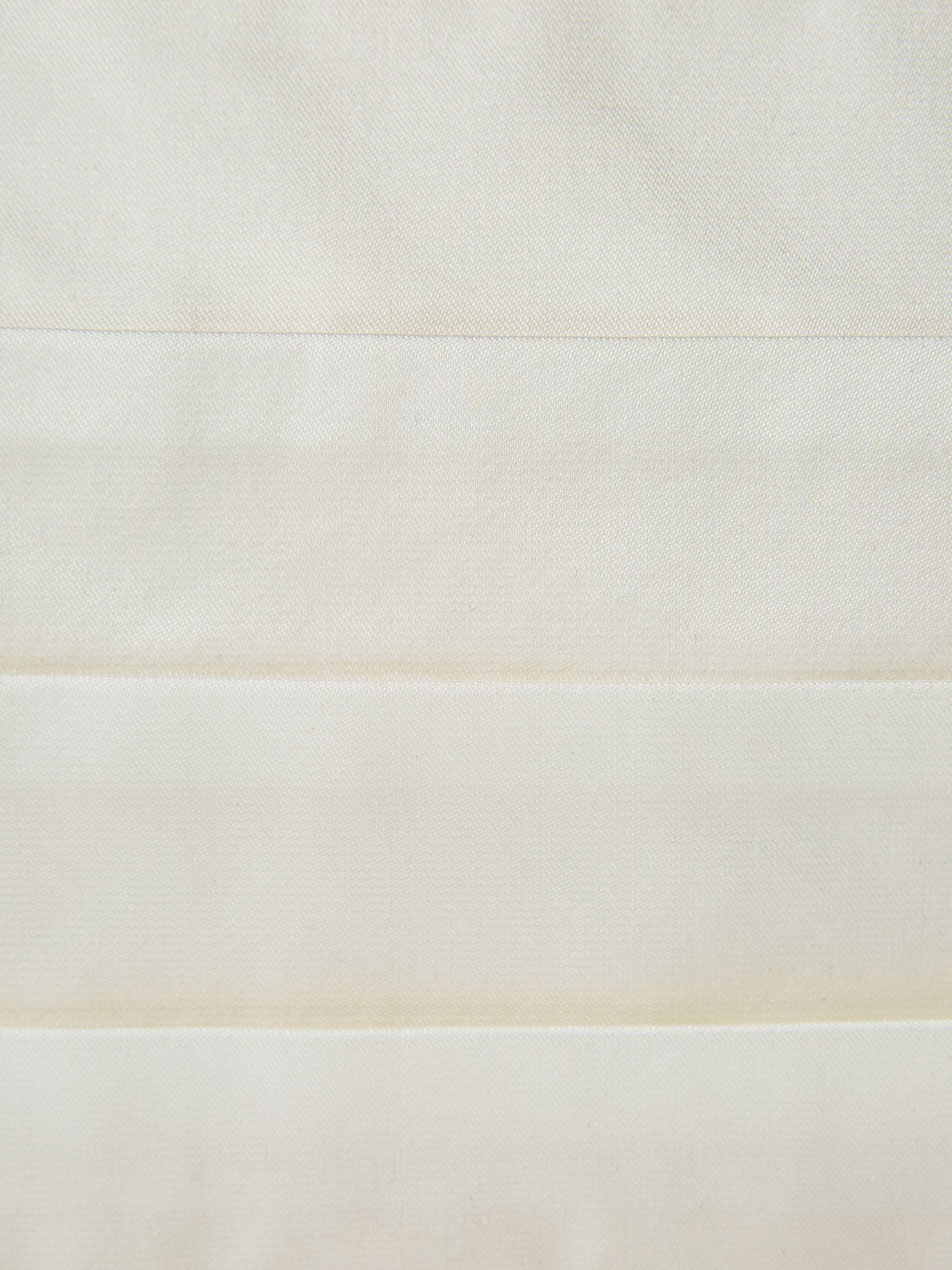 Silk Cummerbund in Ivory