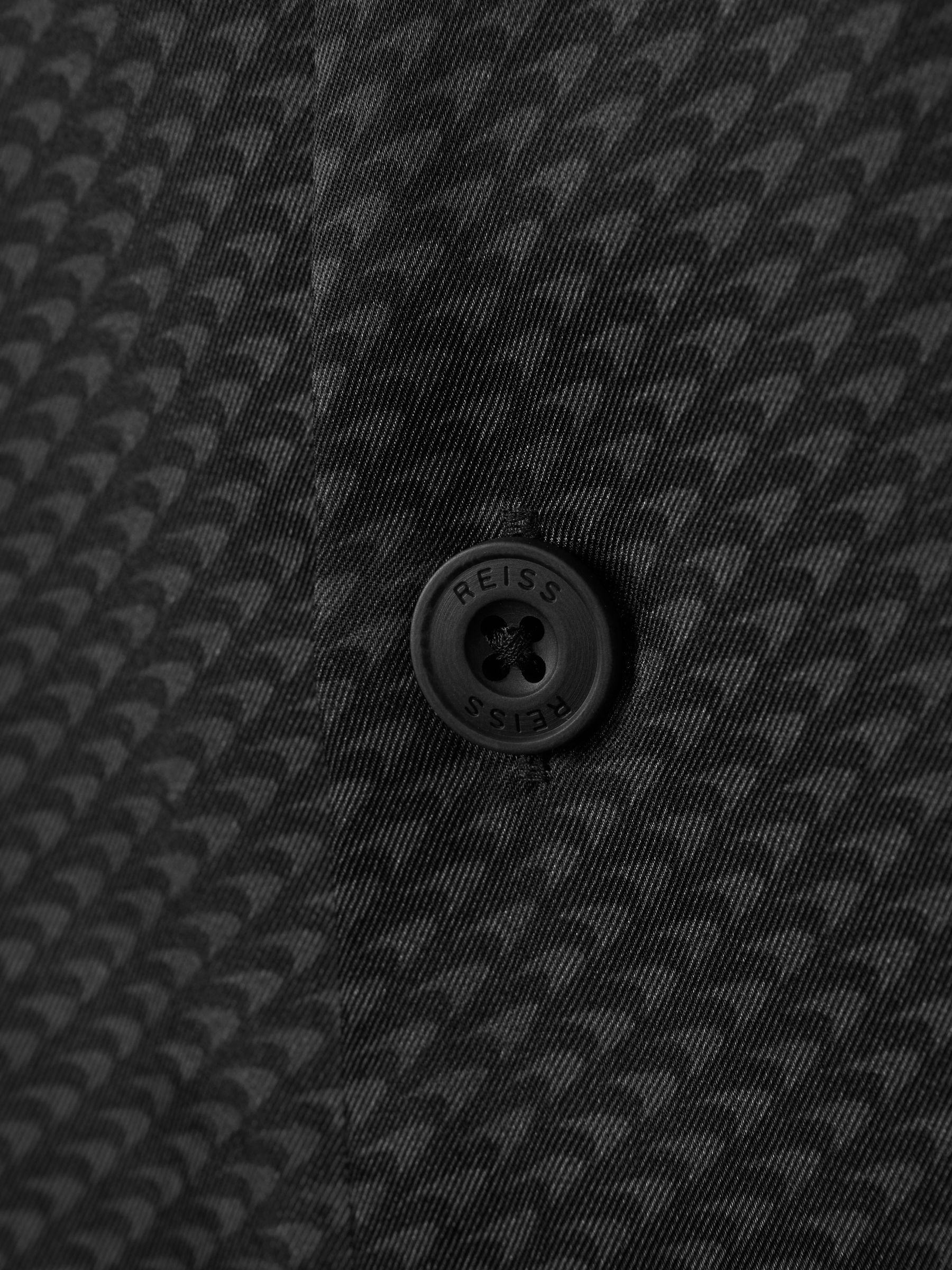 McLaren F1 Cuban Collar Shirt in Black